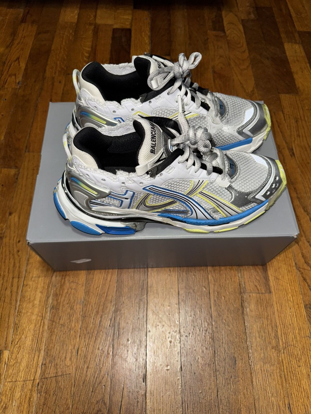 Balenciaga × Designer Balenciaga Size US 11 / EU 44 - 9 Thumbnail