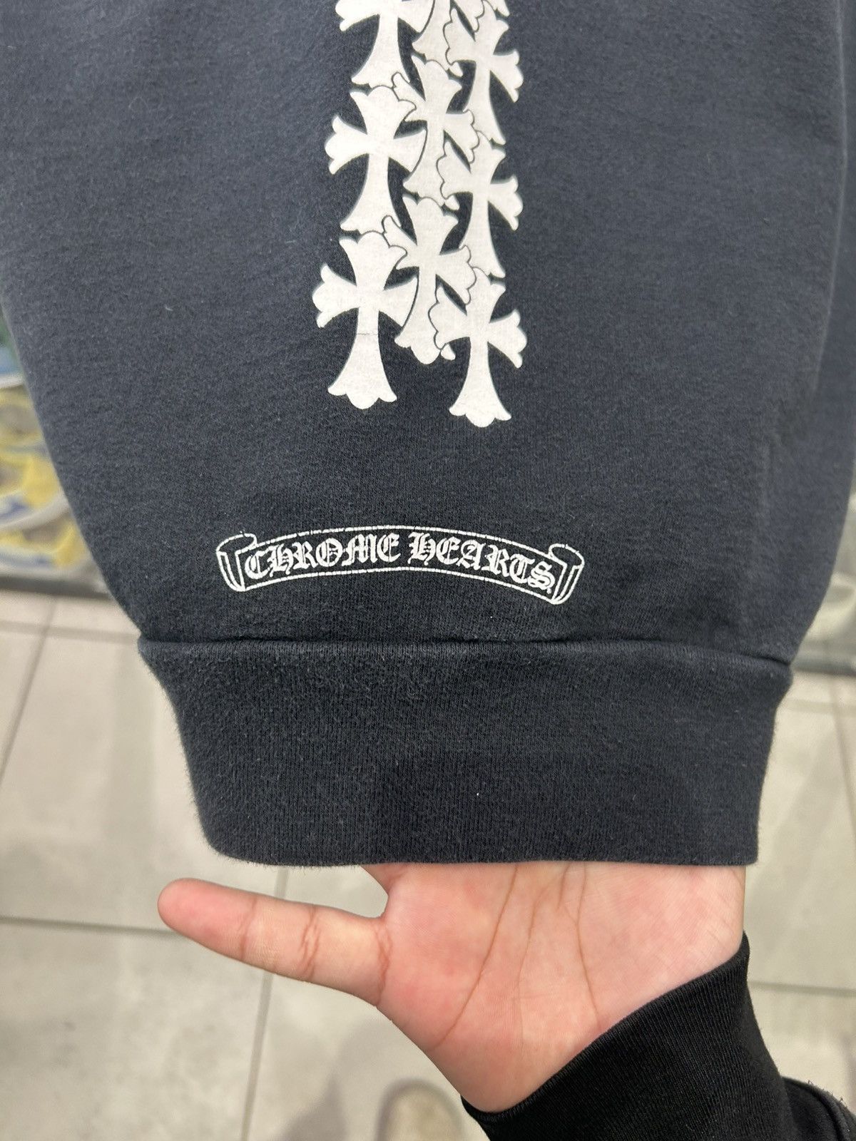 Chrome Hearts Chrome hearts Cemetary cross spine hoodie Size US M / EU 48-50 / 2 - 5 Thumbnail