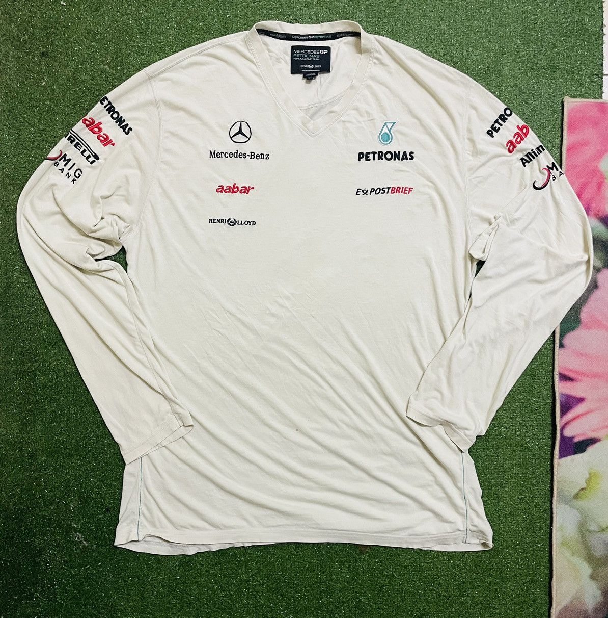 Mercedes-Benz MERCEDES BENZ X PETRONAS FORMULA ONE SHIRTS Size US XXL / EU 58 / 5 - 1 Thumbnail