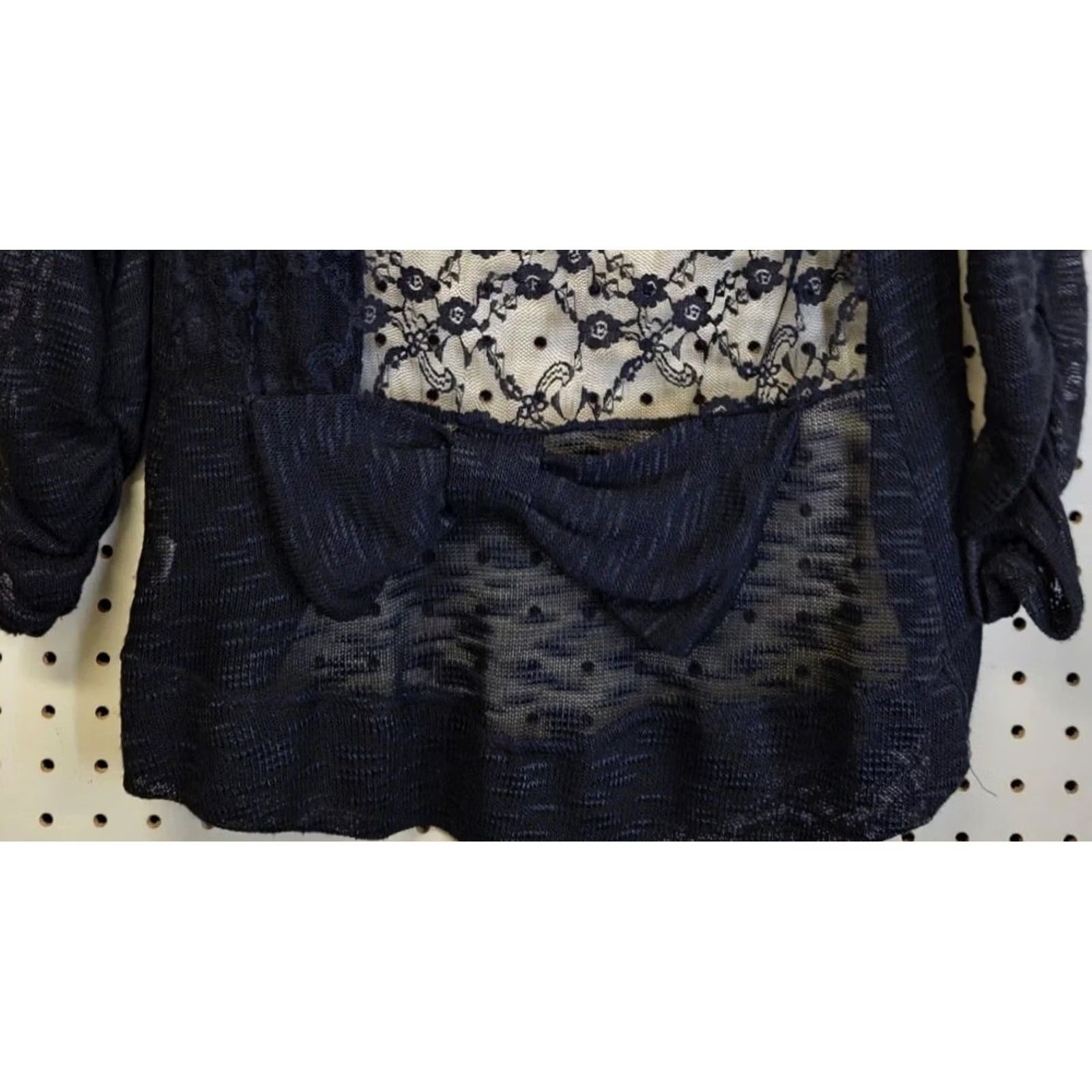 Vintage Women’s Lace Open Front Cardigan Knit Black Long Sleeve Lightweight M Medium Lace Pattern Open Draped Neckline Women Cardigan l8ter 8 Size M / US 6-8 / IT 42-44 - 5 Thumbnail