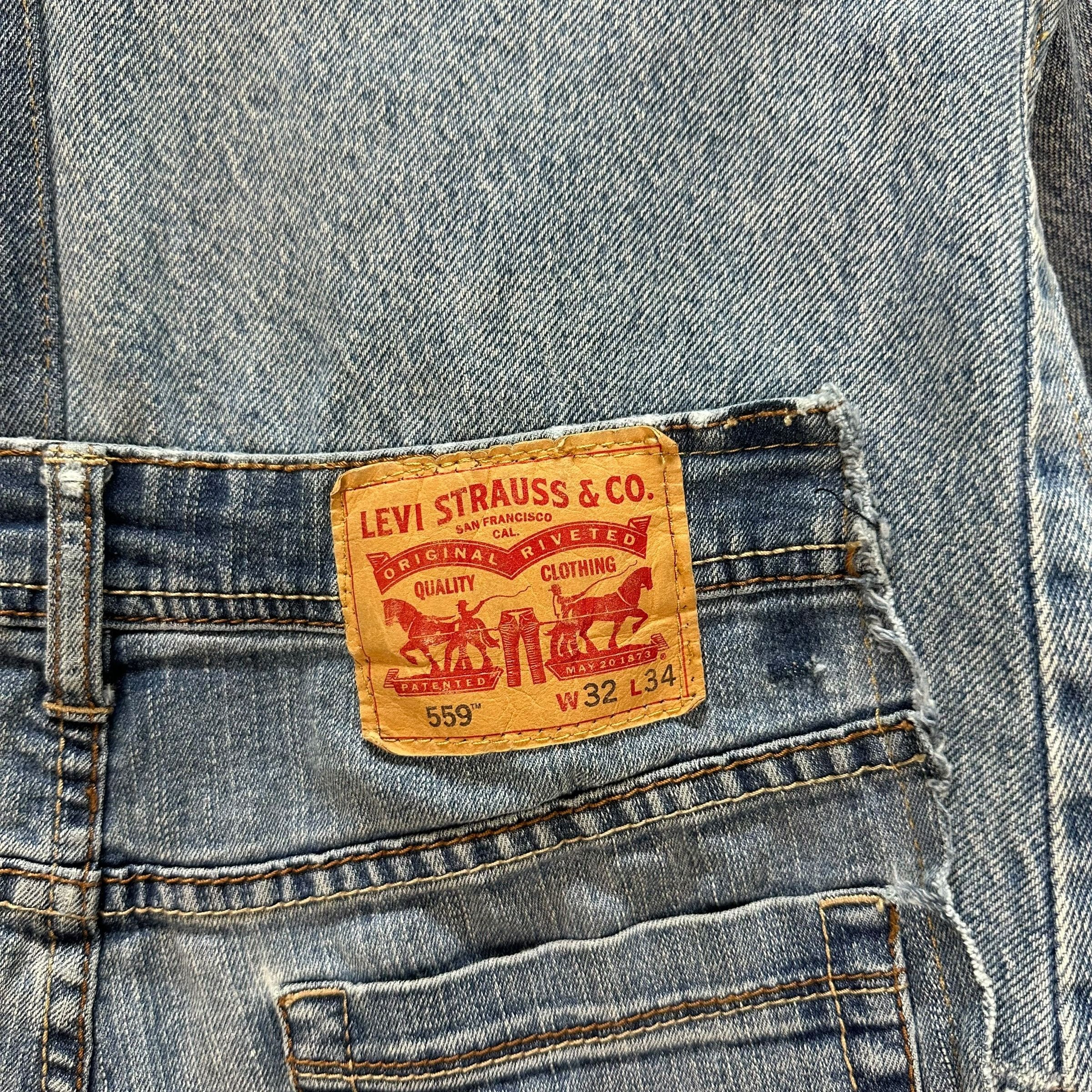 Other CUSTOM PATCH WORK ALL LEVIS DENIM JACKET #8670-019 Size US L / EU 52-54 / 3 - 13 Thumbnail