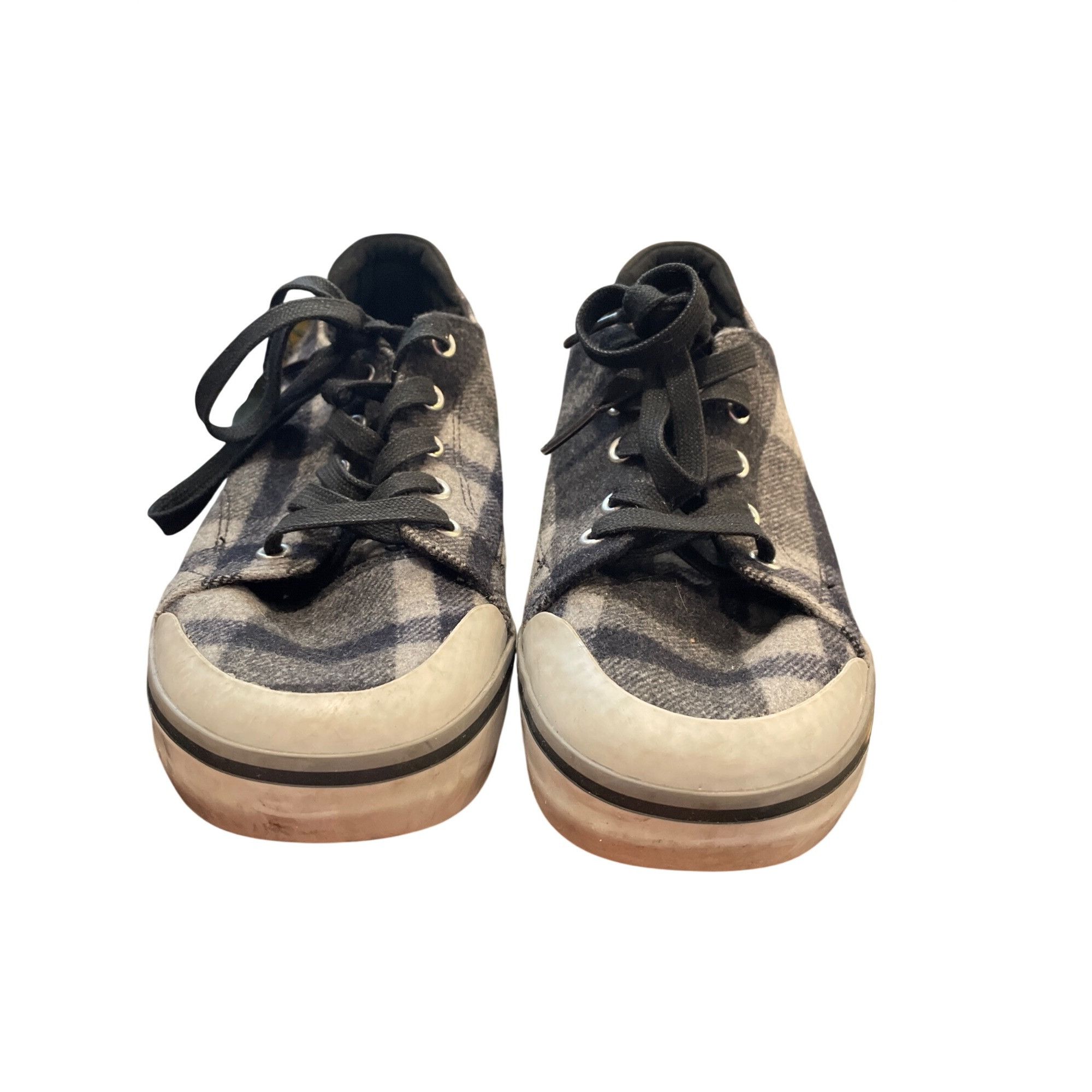 KEEN Keen wms plaid gray black wool low top sneakers sz 8 SKU 997 Size US 8 / IT 38 - 12 Thumbnail