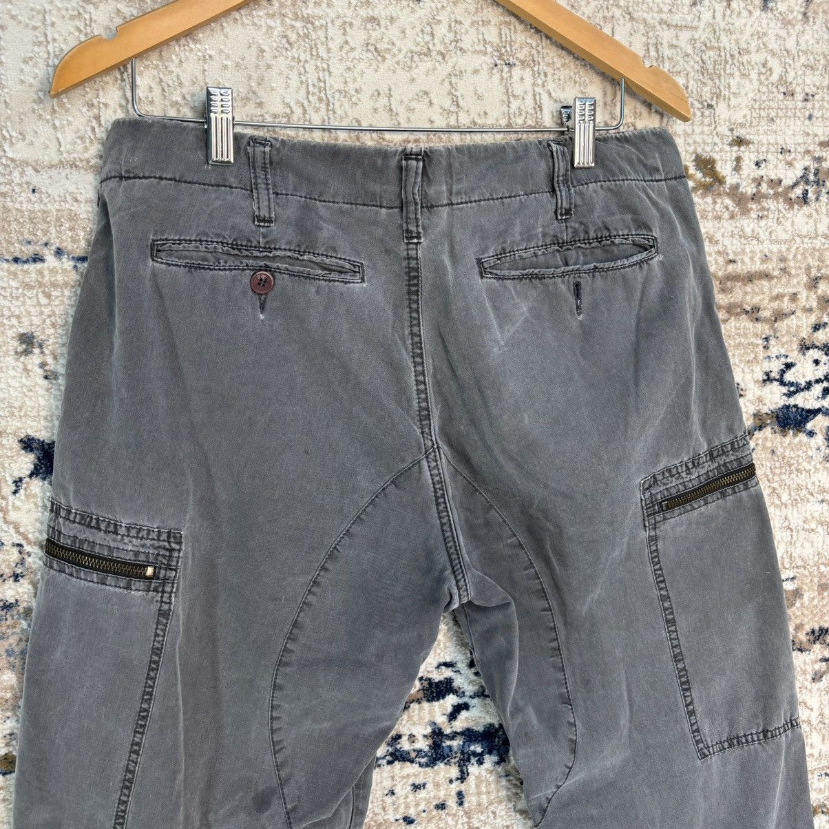 FCUK FCUK Cargo Pants Multi Zipper Pocket Streetwear Design Size US 32 / EU 48 - 12 Thumbnail