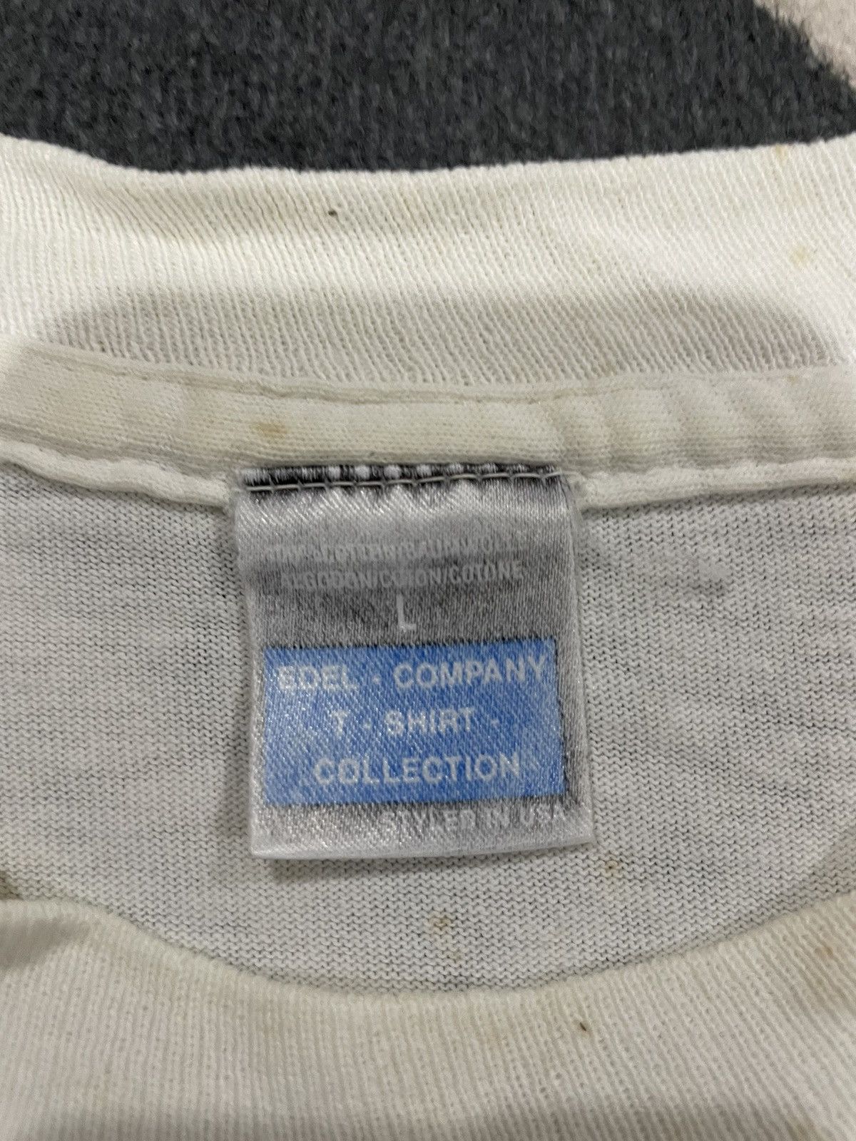 Band Tees VTG 1991 U2 Not Us Ltd Rare Distressed Band Tee Size US L / EU 52-54 / 3 - 17 Thumbnail