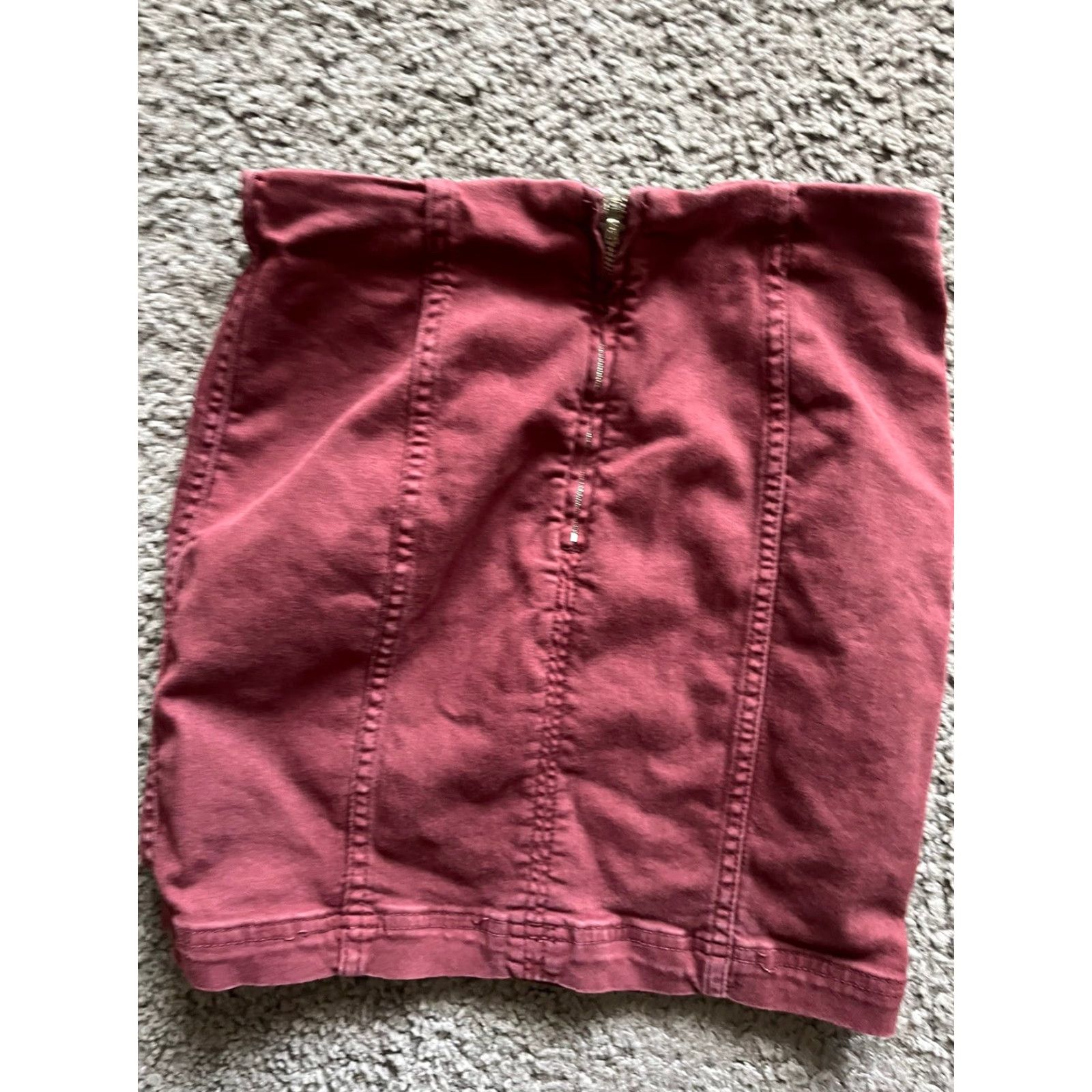 Free People VINTAGE Free People Red Corduroy Mini Skirt 2 Zip Womens Size 26" / US 2 / IT 38 - 2 Thumbnail