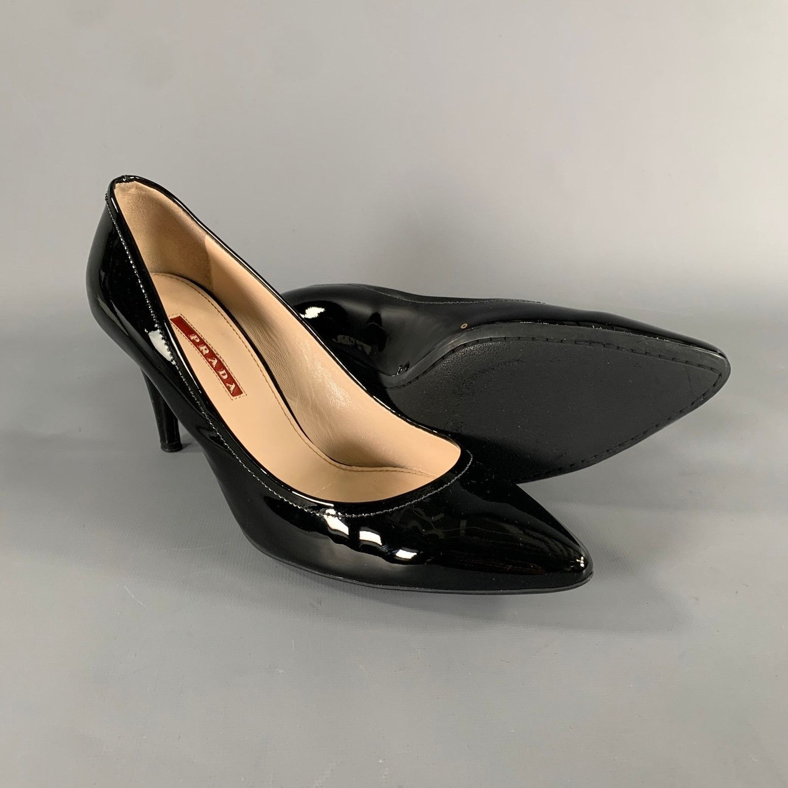 Prada PRADA Size 8 Black Patent Leather Shiny Patent Pumps Size US 8 / IT 38 - 5 Thumbnail