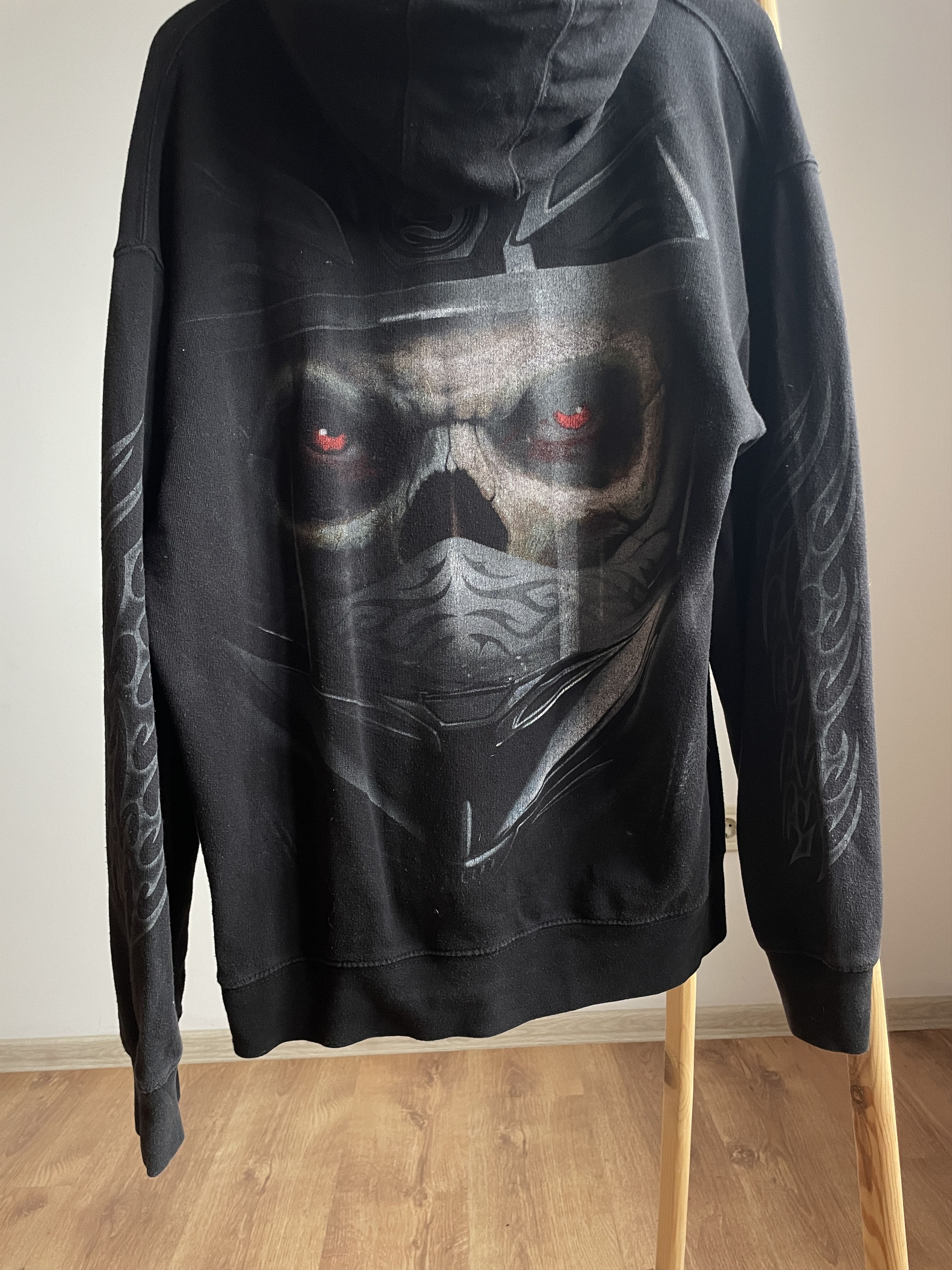Vintage Vintage Skull Skeleton Hoodie Size XL Size US XL / EU 56 / 4 - 4 Thumbnail
