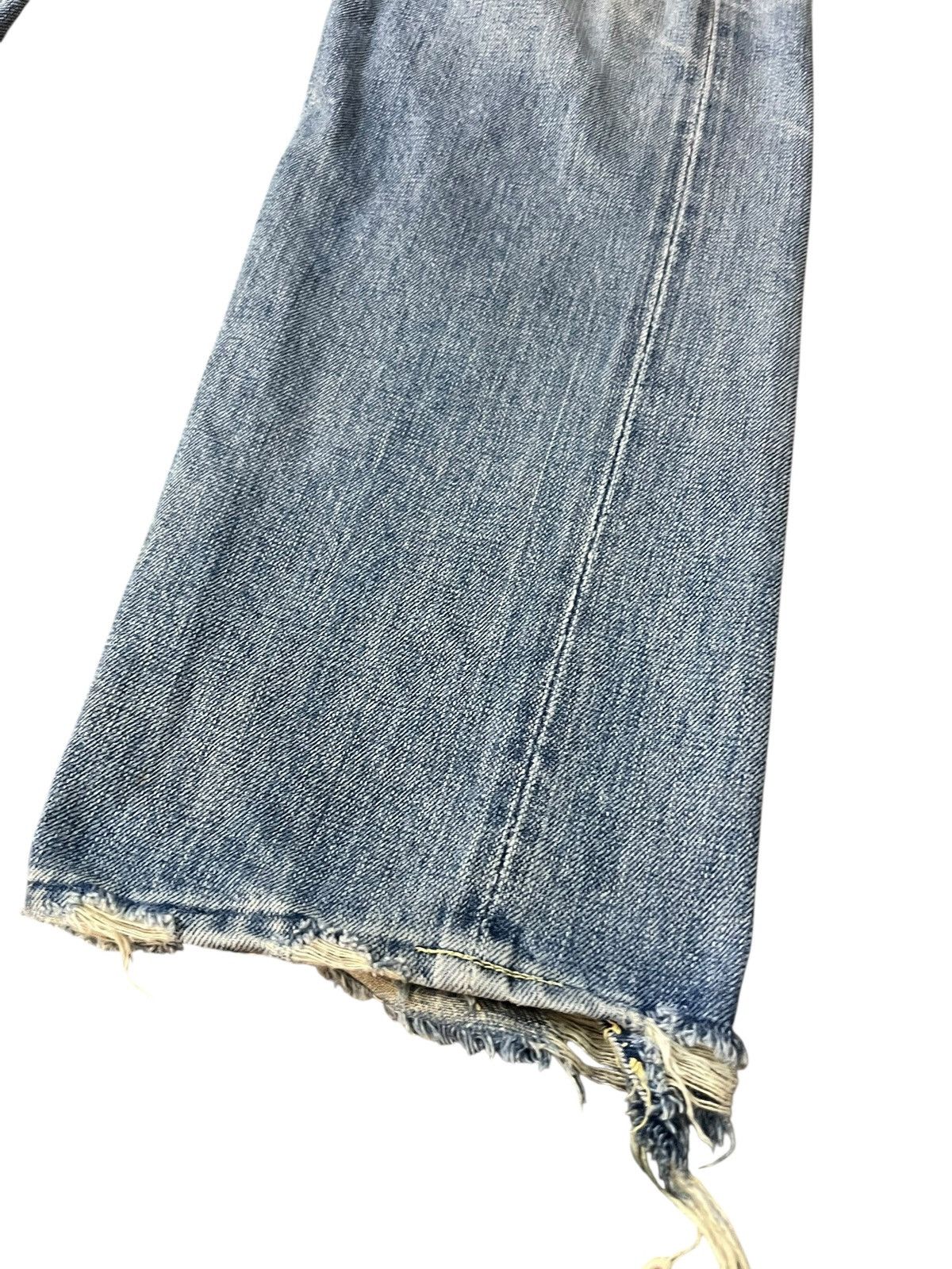 Levi's Vintage Distressed Levi’s 501 Big E Selvedge Faded Jean Size US 27 - 9 Thumbnail