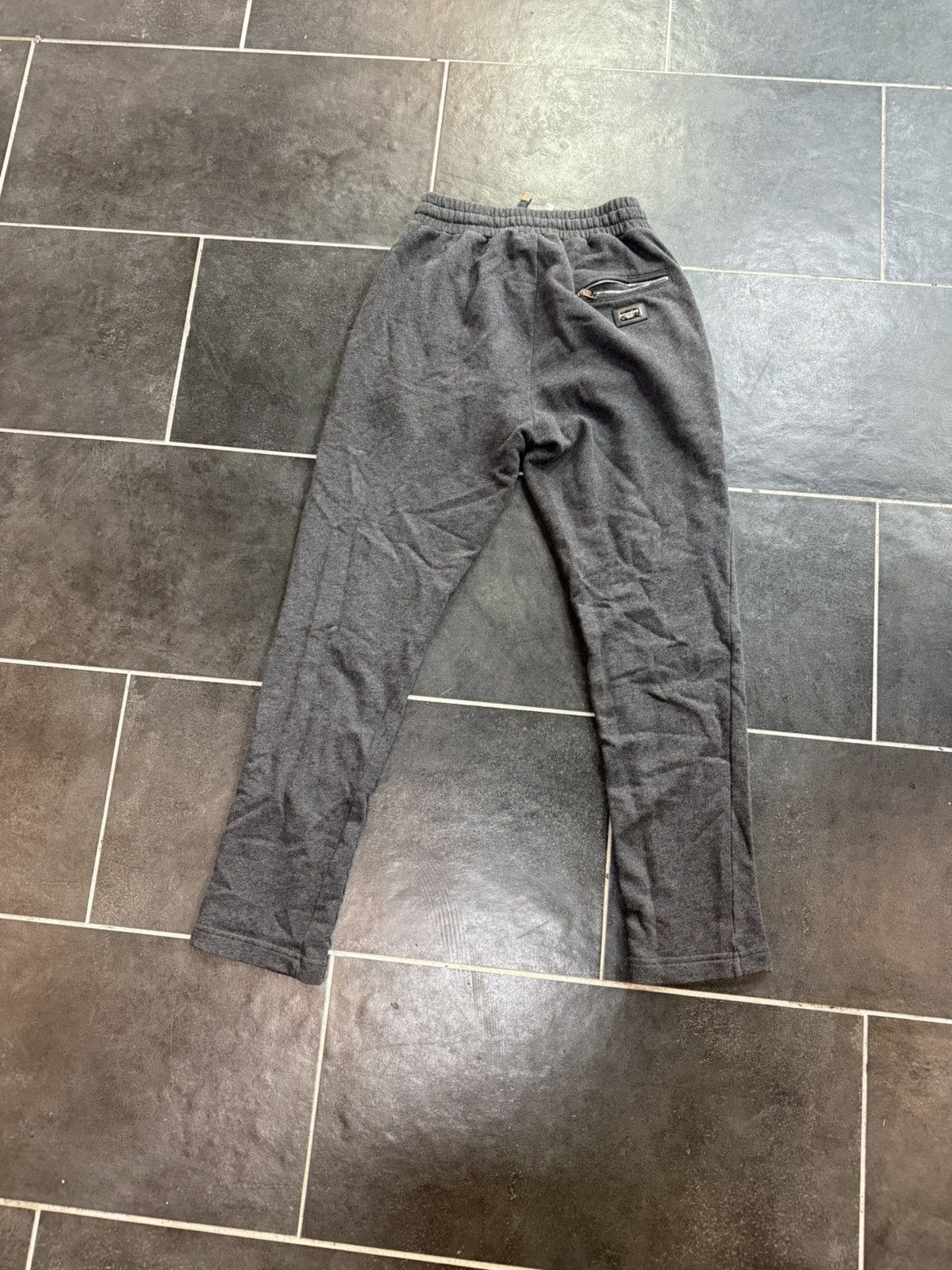 Dolce & Gabbana Dolce & Gabbana Gray sweatpants size small Size US 30 / EU 46 - 2 Thumbnail