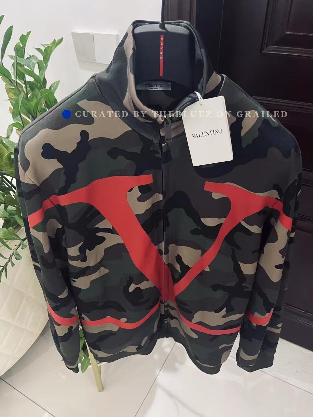 Valentino Valentino Letter Camo M Jacket Size US M / EU 48-50 / 2 - 1 Thumbnail