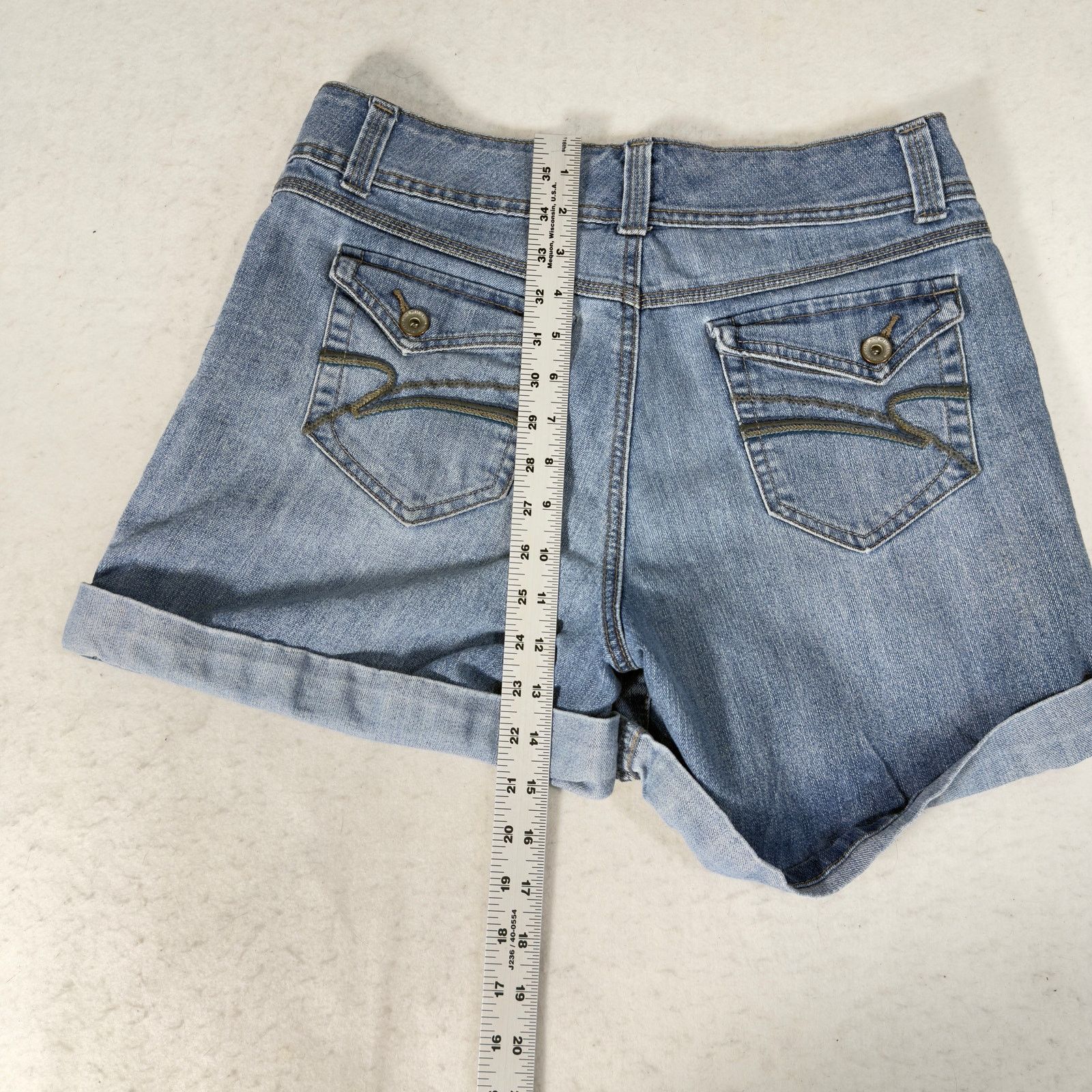 Nine West Nine West Women Denim Shorts Size 8 W28 Blue Cuffed Stretch Size 30" / US 8 / IT 44 - 17 Thumbnail