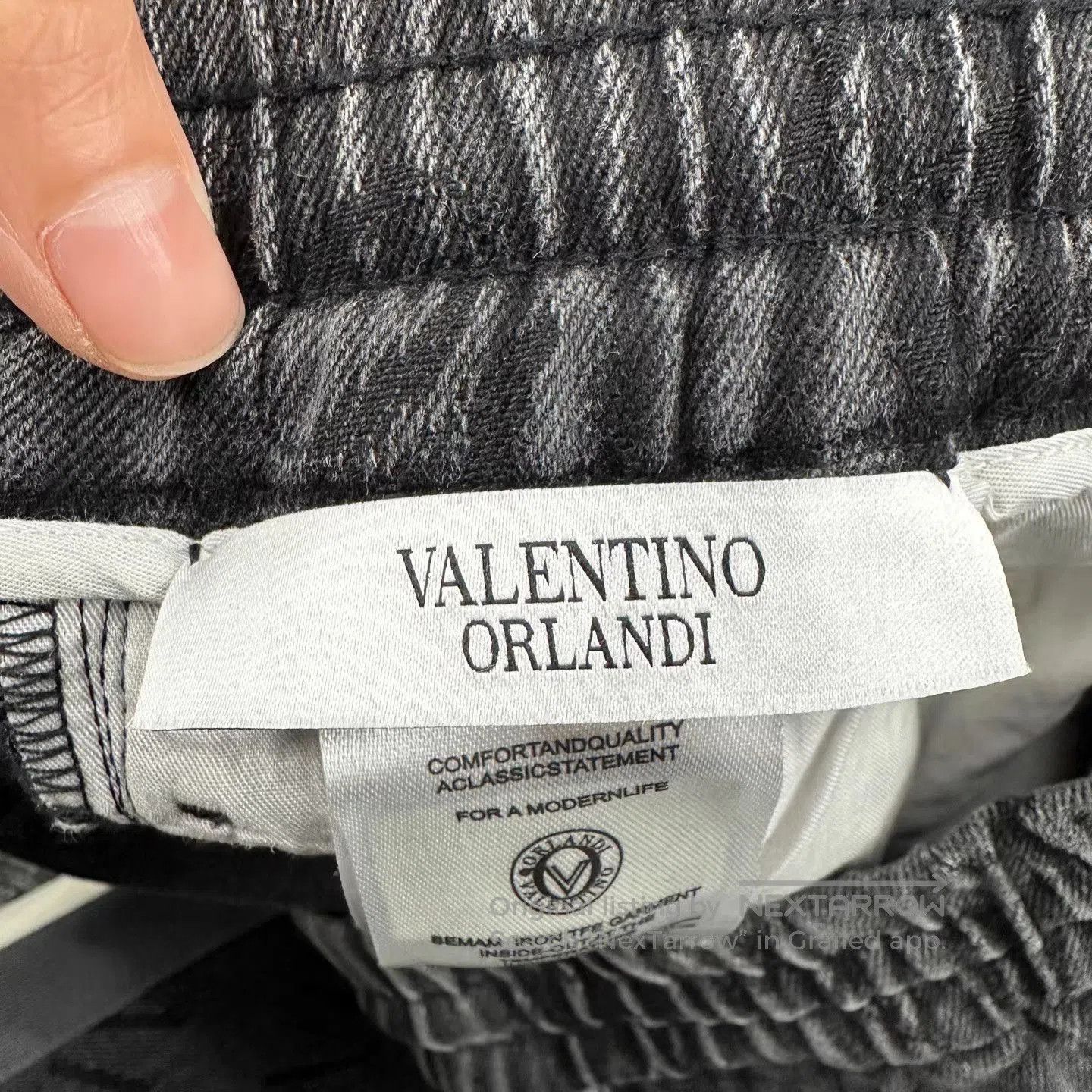 Valentino Gray Patterned Casual Pants Size 30. Size US 30 / EU 46 - 7 Thumbnail