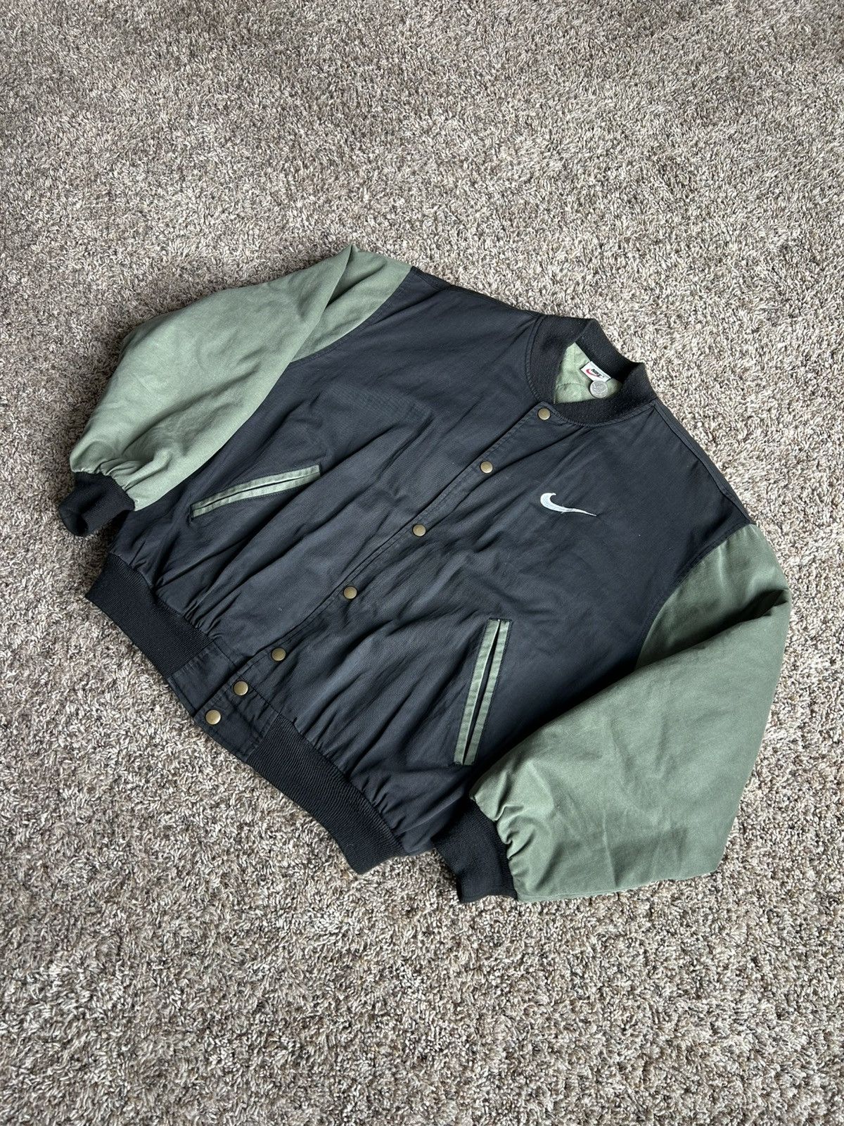 Nike Insane rare 90’s Nike bomber jacket! Size US M / EU 48-50 / 2 - 2 Thumbnail