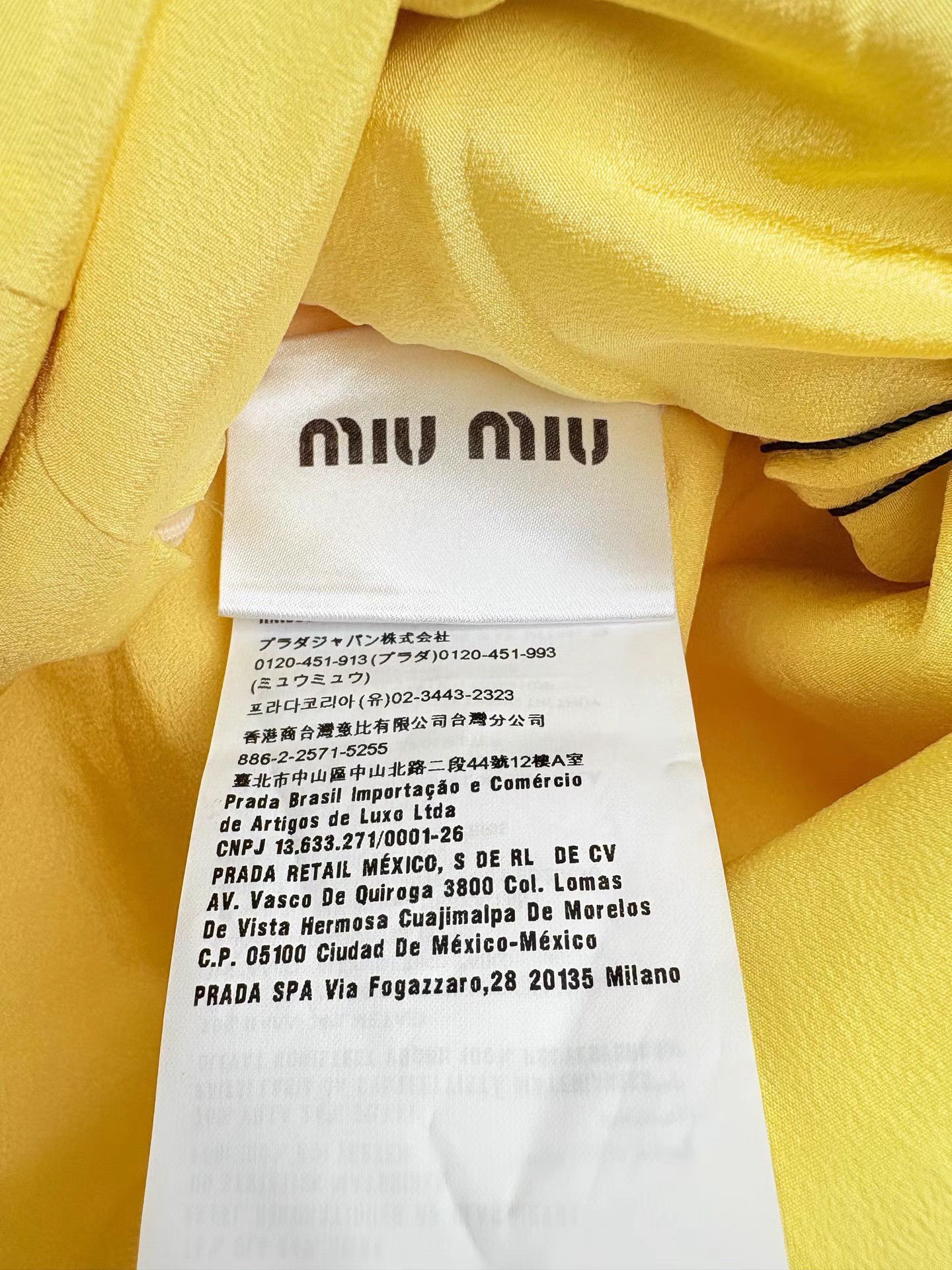 Miu Miu MIUMIU Heavy Crystal Mini Skirt Size 40" / US 18 - 4 Thumbnail