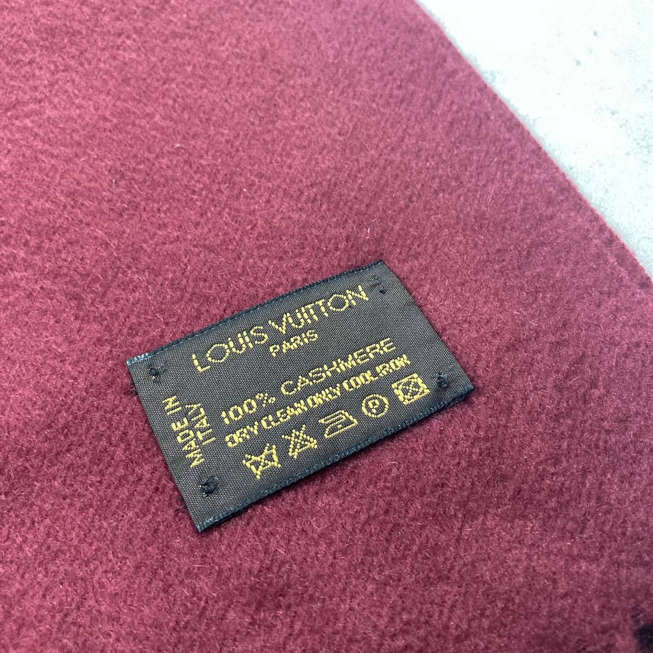 Louis Vuitton Vintage Louis Vuitton LV Cashmere Scarf Size ONE SIZE - 5 Thumbnail