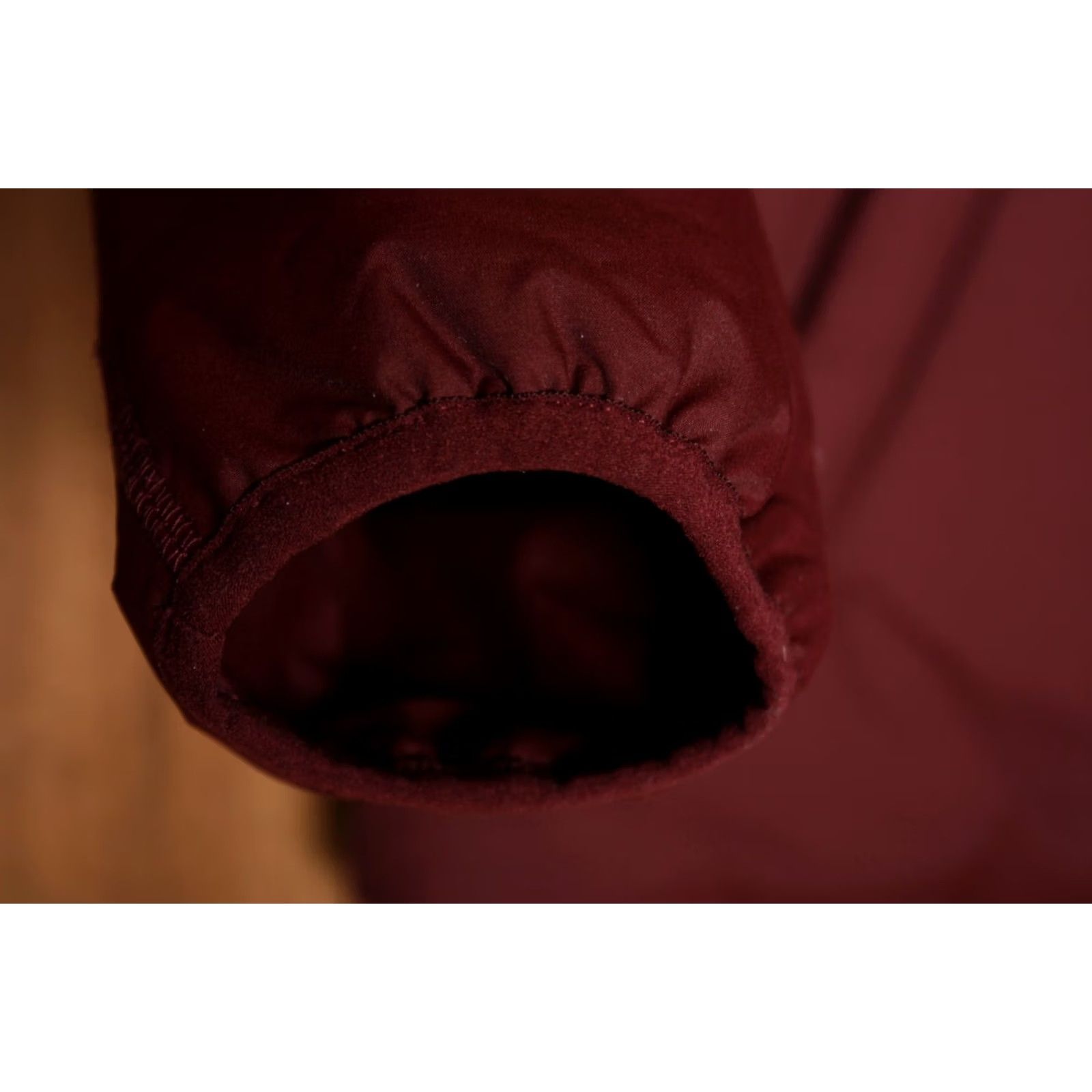The North Face THE NORTH FACE Jacket Womens Sz. S Maroon Sherpa Lined Black Color Zip Exterior Polyester Basic Jacket Mens Womens Girls N/A Size S / US 4 / IT 40 - 5 Thumbnail