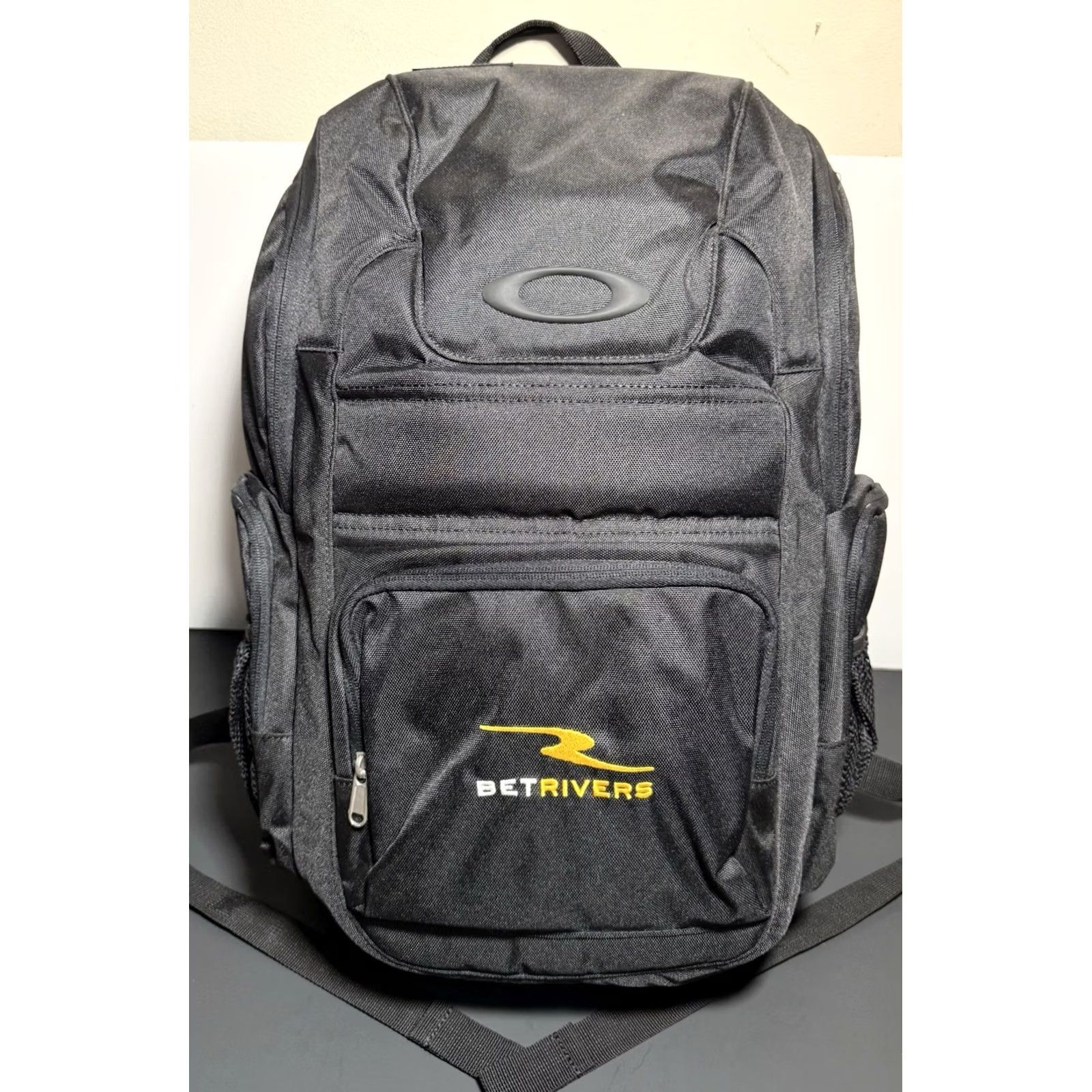 Oakley OAKLEY Crestible Enduro 25L Backpack Laptop Pocket black NEW With Tags Bag Unisex Large Polyester 12" x 18.5" x 6.5" Enduro 193517094713 Size ONE SIZE - 2 Thumbnail