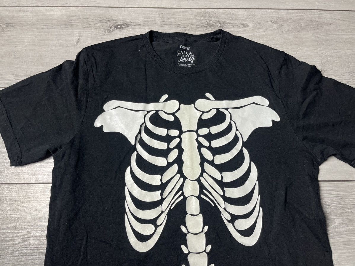 Japanese Brand Skulls Tshirt Japanese size Medium Size US M / EU 48-50 / 2 - 3 Thumbnail