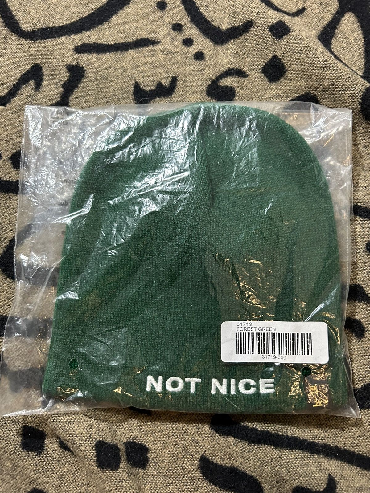 October's Very Own 2017 “Not Nice” Beanie Size ONE SIZE - 4 Thumbnail