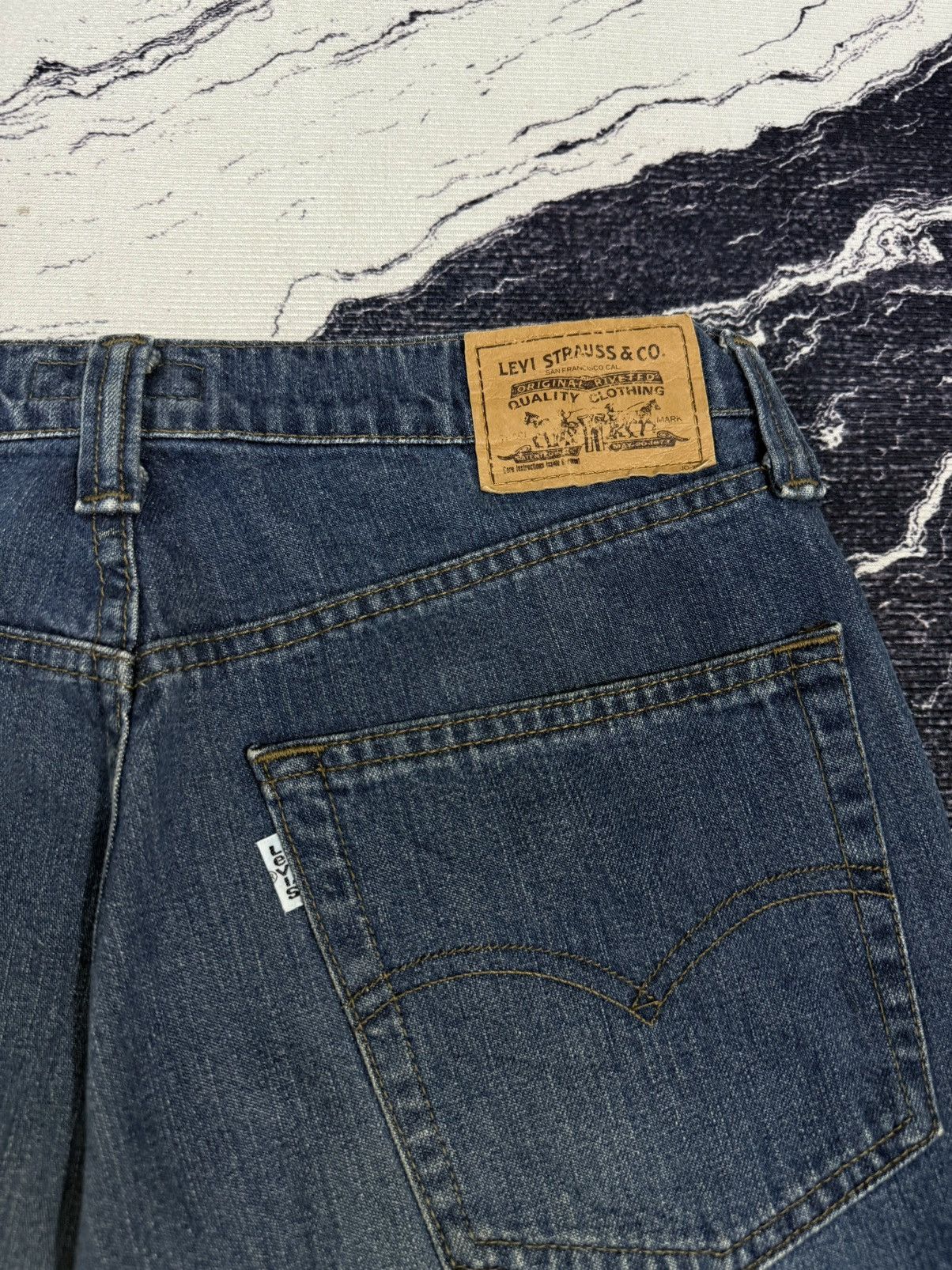 Levi's Vintage Clothing Vintage levis 517 loose fit j22 button jeans Size US 31 - 4 Thumbnail