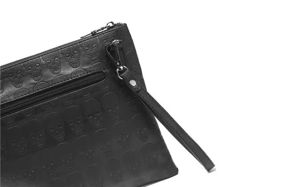 Vintage Luxury Gothic Skull Embossed Leather Clutch Bag Wristlet Size ONE SIZE - 8 Thumbnail