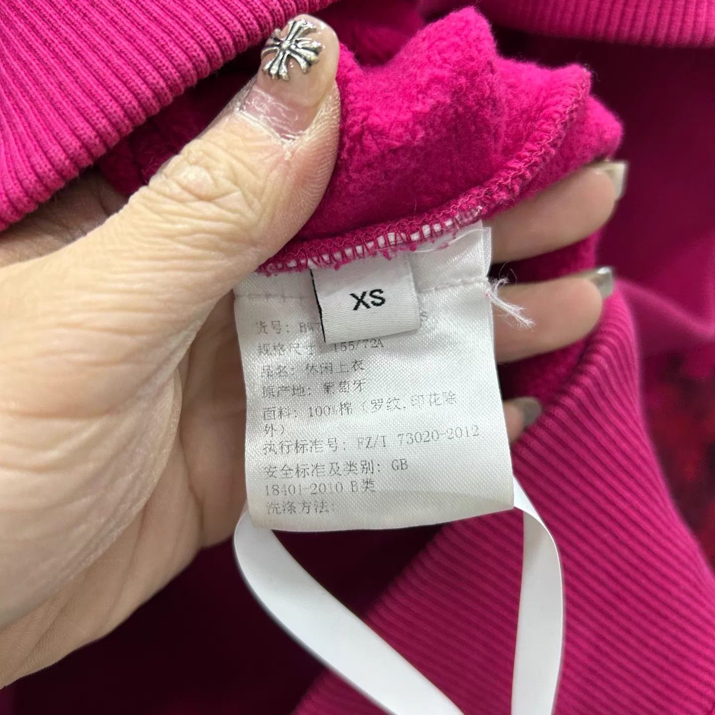 Givenchy Givenchy Magenta Virgin Mary Hoodie 48 99 New Size US M / EU 48-50 / 2 - 4 Thumbnail