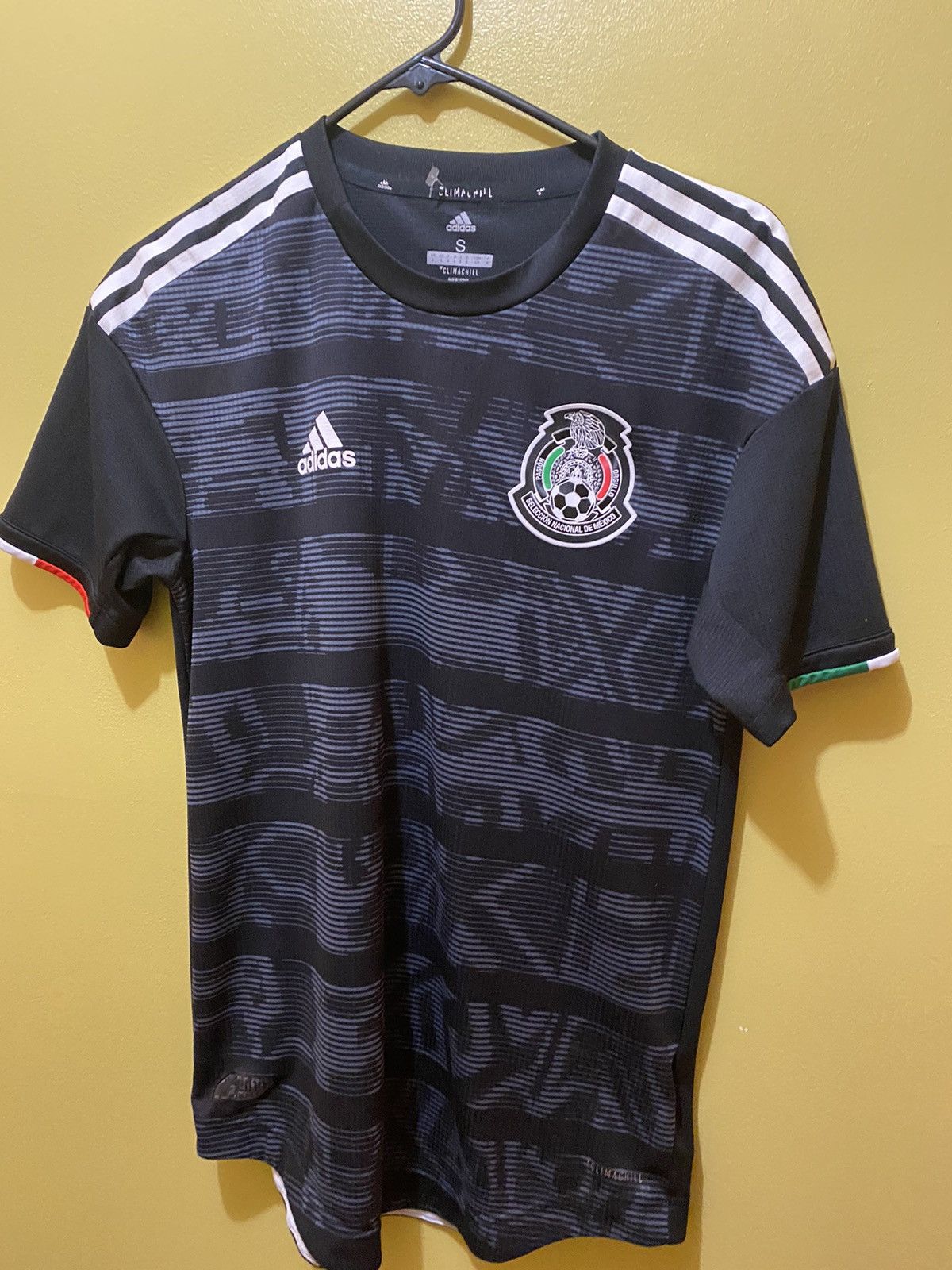 Adidas Streetwear 2019 Adidas Mexico Home Authentic Jersey DP0214 Size 6 Black Grailed