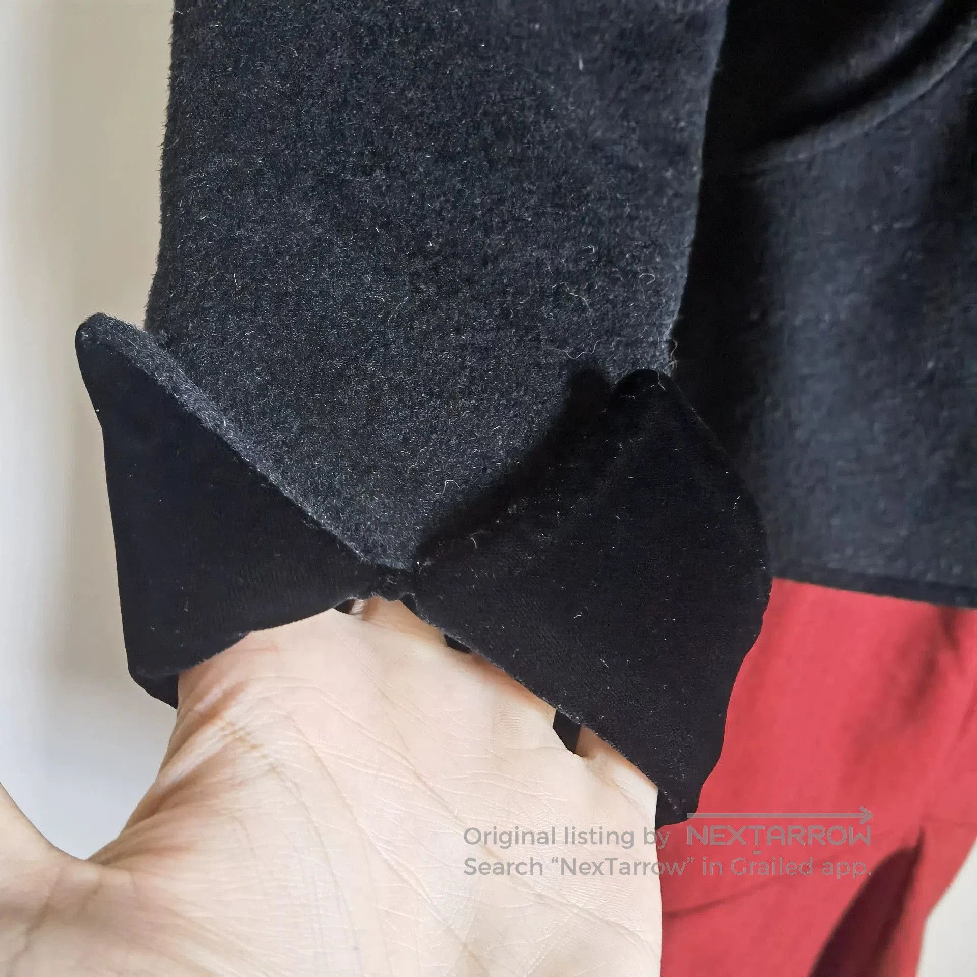 Saint Laurent Paris 1980s Yves Saint Laurent Velvet Blazer. Size S / US 4 / IT 40 - 7 Thumbnail