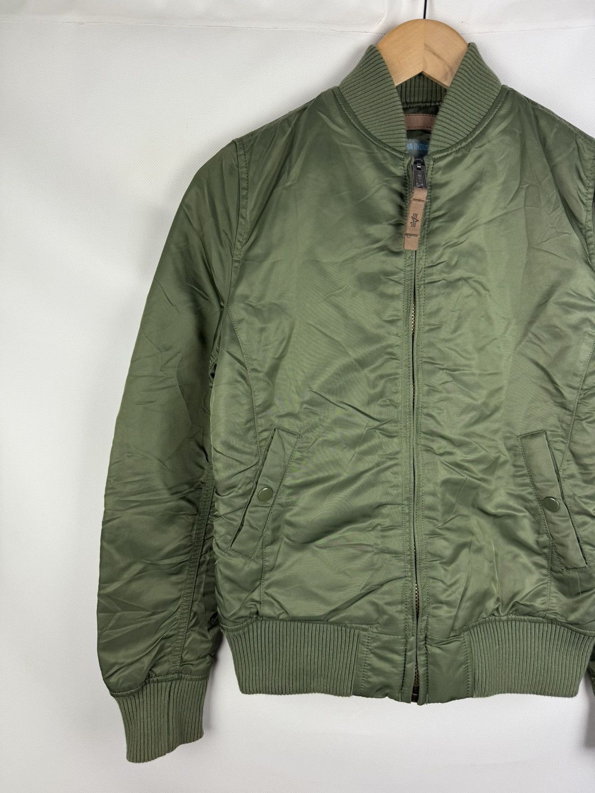 Alpha Industries Alpha Industries Ladies Military Style Bomber Jacket Size XS / US 0-2 / IT 36-38 - 2 Thumbnail