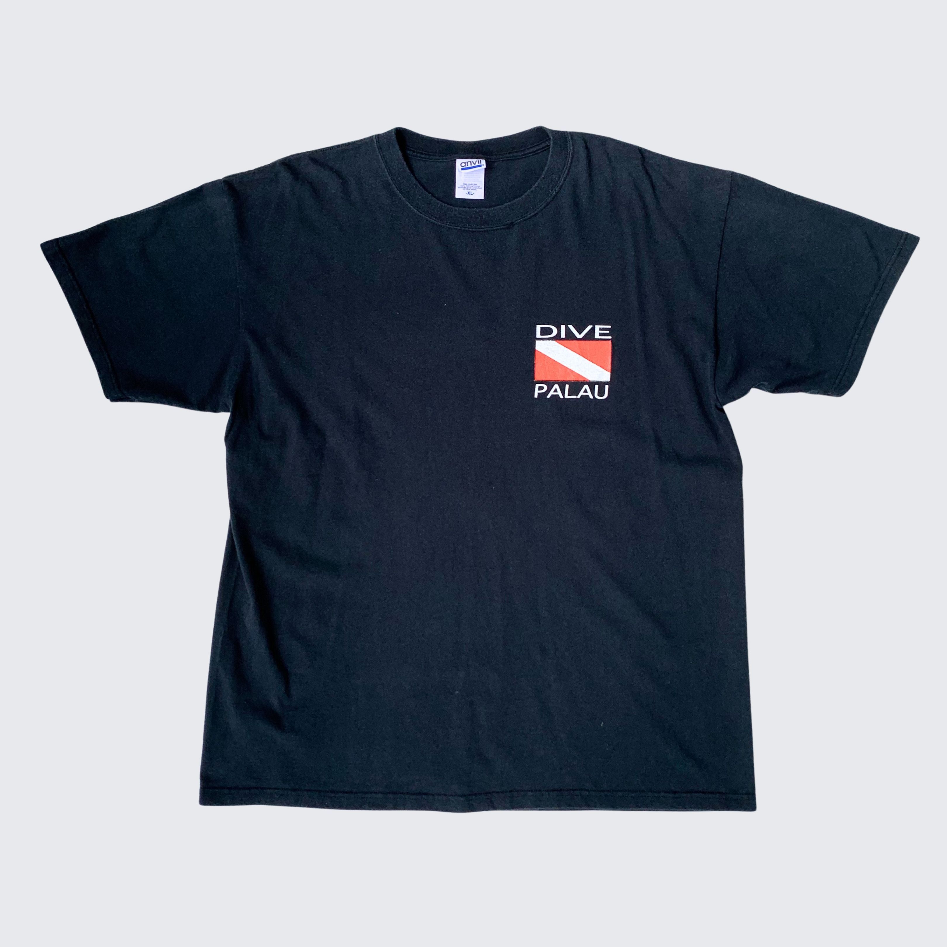 Vintage 1990s Blue Corner Dive Palau Anvil Vintage Tee Size US XL / EU 56 / 4 - 1 Thumbnail
