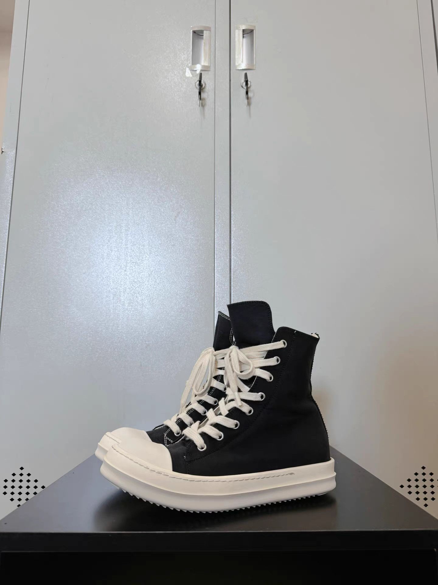 Rick Owens Drkshdw Rick Owens Drkshdw Converse high-top sneakers Size US 7 / IT 37 - 1 Thumbnail