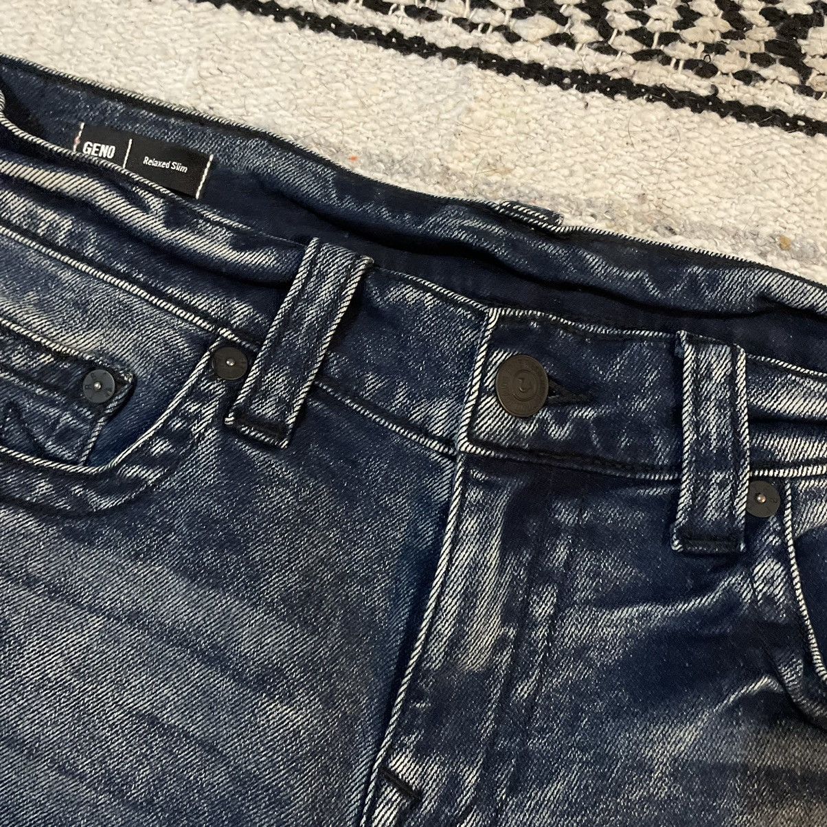 True Religion True Religion Geno Relaxed Slim Acid Wash Denim Jeans 34x32 Size US 34 / EU 50 - 2 Thumbnail
