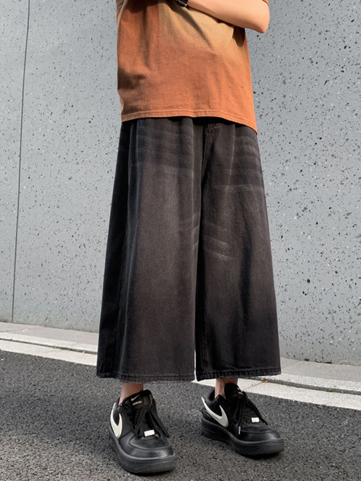 Japanese Brand × Jean Loose straight leg wide leg denim shorts Size US 32 / EU 48 - 1 Thumbnail