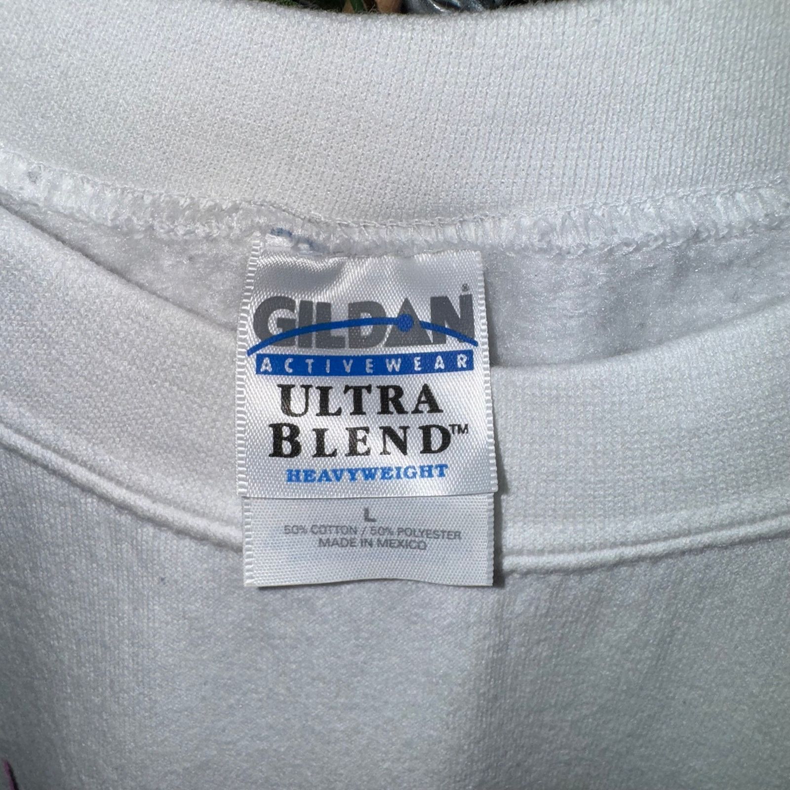Gildan Vintage Y2K bass Lake car show 2000s throwback sweatshirt Size US L / EU 52-54 / 3 - 3 Thumbnail