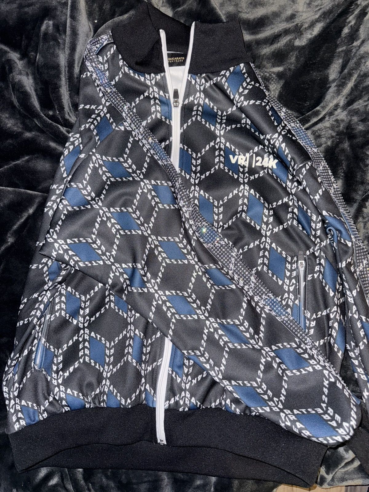 Other Very Rare/24 karats Size US L / EU 52-54 / 3 - 2 Thumbnail