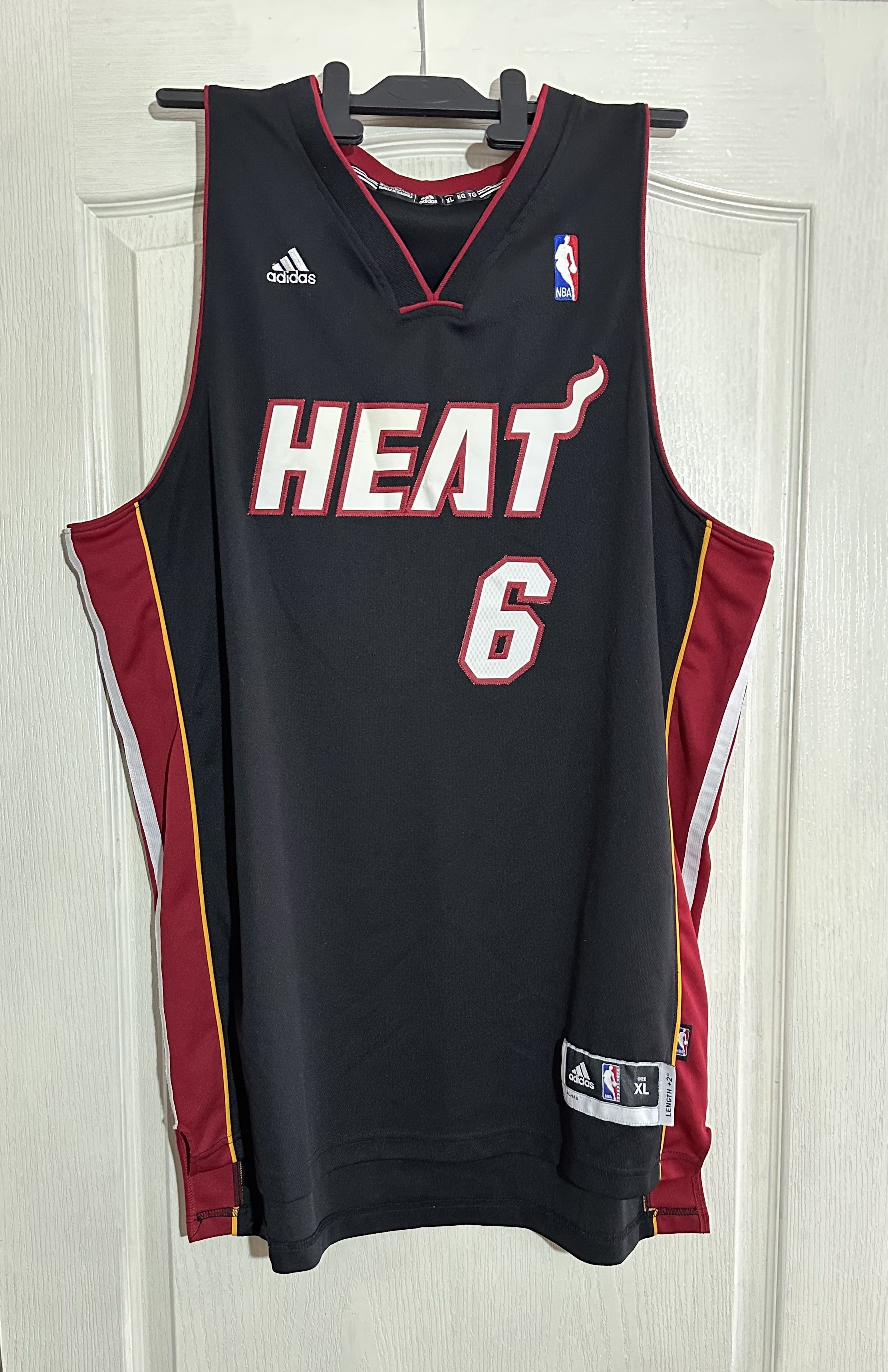 Adidas × NBA Lebron James Jersey Miami Heat Size US XL / EU 56 / 4 - 1 Thumbnail