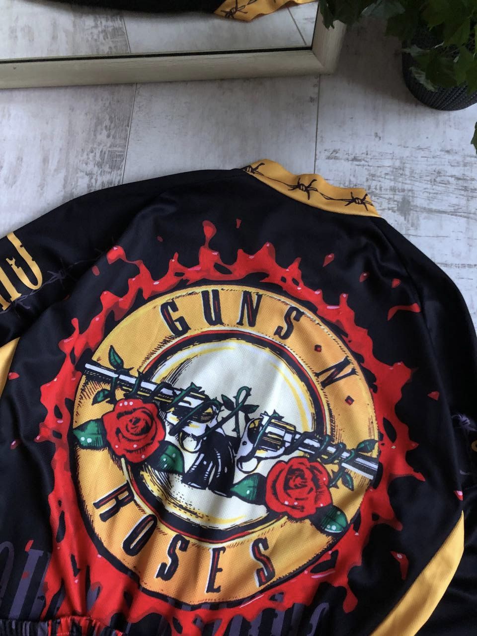 Band Tees × Guns N' Roses × Vintage Guns N Roses Vintage T-Shirt Jersey Over Printed VERY RARE Size US L / EU 52-54 / 3 - 8 Thumbnail
