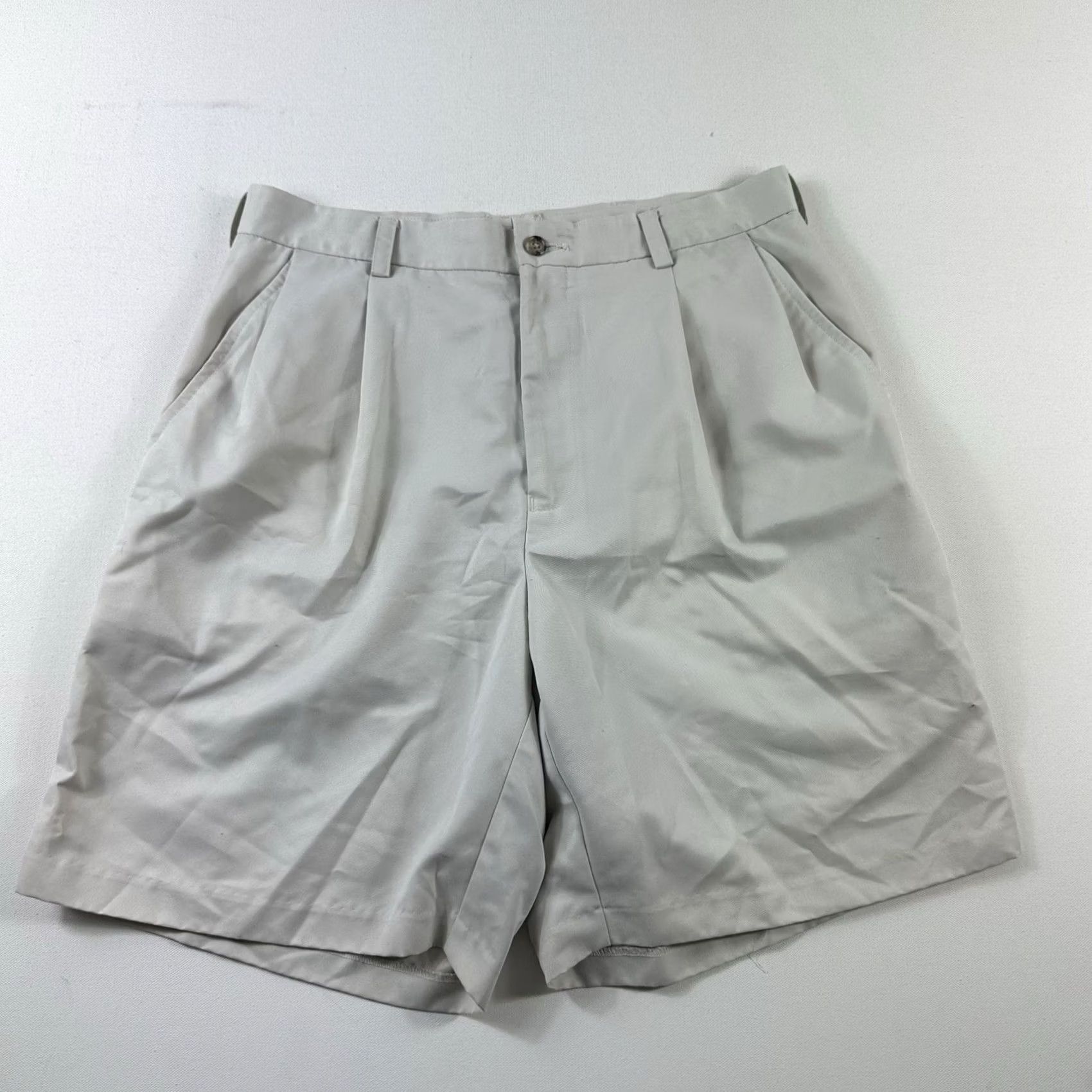 Izod Izod Chino Shorts Mens 34 Beige Pleated Gold Casual Size US 34 / EU 50 - 2 Thumbnail