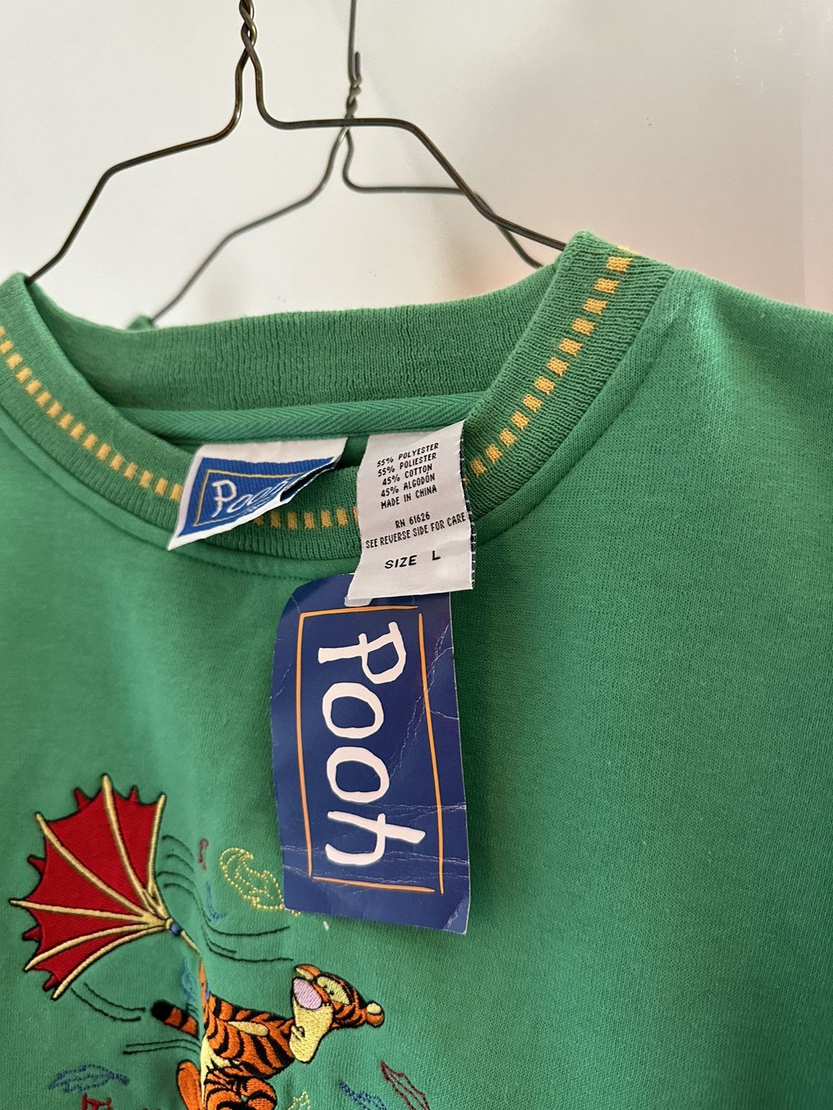 Disney NEW Vintage Winnie The Pooh Tigger Embroidered Sweatshirt Size US L / EU 52-54 / 3 - 3 Thumbnail