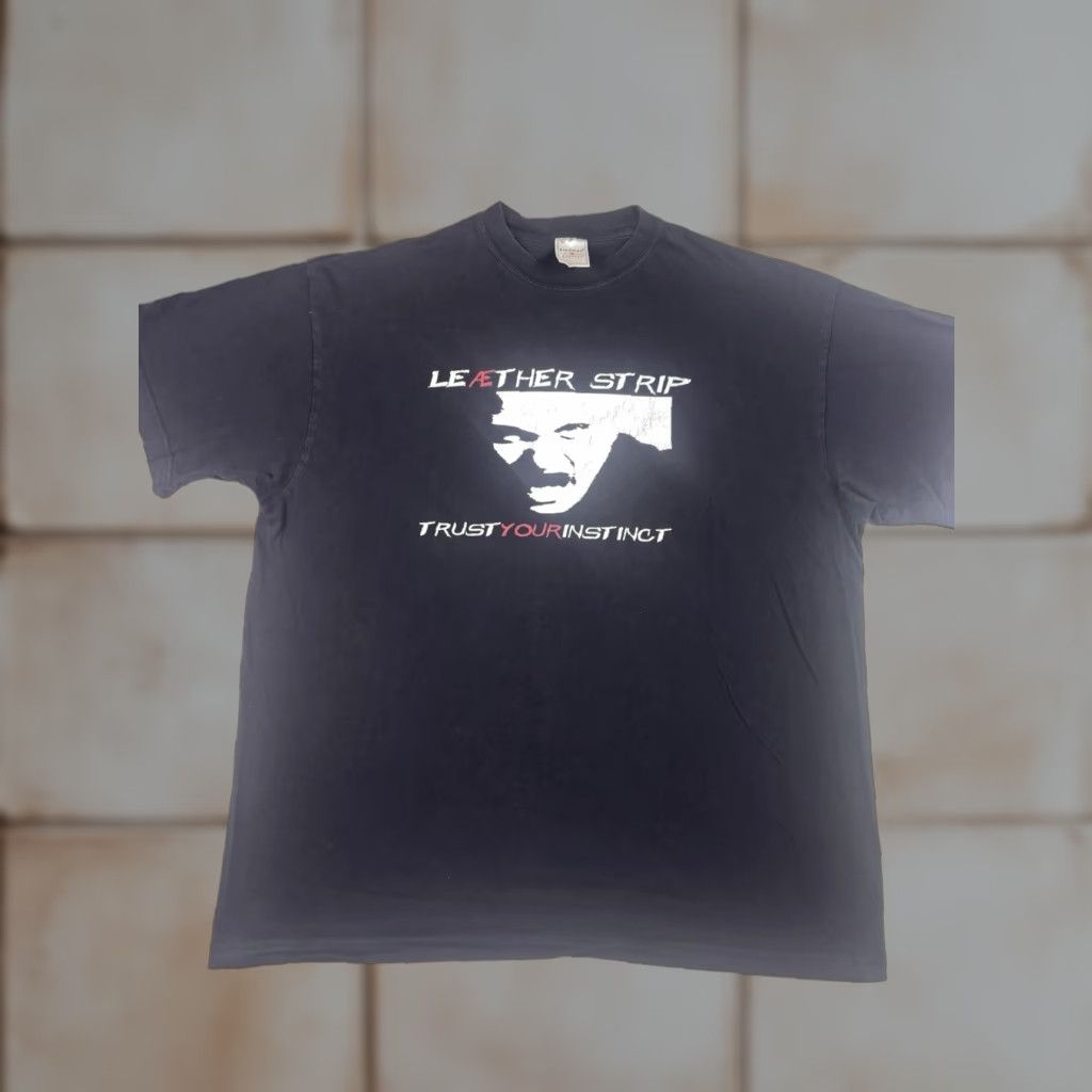 VINTAGE Leæther Strip T Shirt XL Black Men 90s Band Music Rock Electro Trust Your Instinct