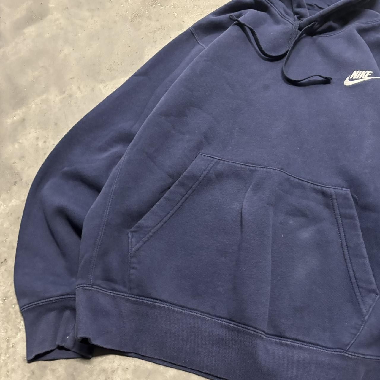 Nike × Vintage Crazy Vintage Y2K/2000s Navy Blue Nike Streetwear Essential Hoodie! Size US S / EU 44-46 / 1 - 3 Thumbnail