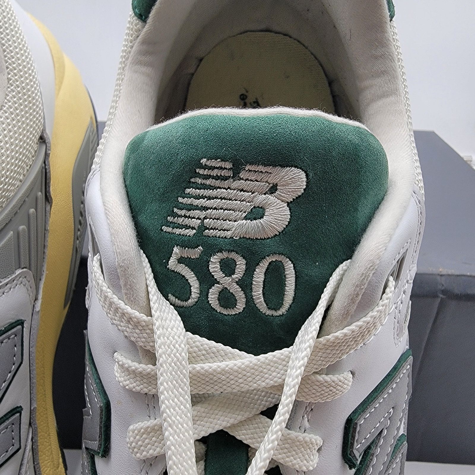 New Balance New Balance 580 'White Nightwatch Green' Sz 14 MT580RCA Size US 14 / EU 47 - 5 Thumbnail
