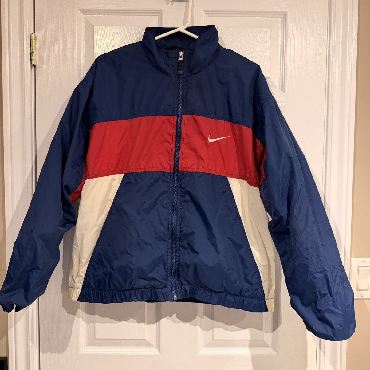 Nike Nike 80s spell out windbreaker jacket Size US M / EU 48-50 / 2 - 2 Thumbnail