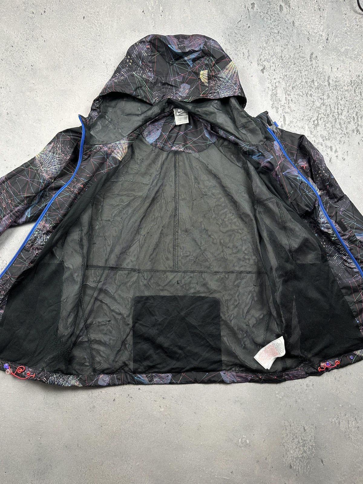 Nike Vintage Nike TN Windbreaker Jacket Abstract Graphic Rare 90s Size US M / EU 48-50 / 2 - 3 Thumbnail