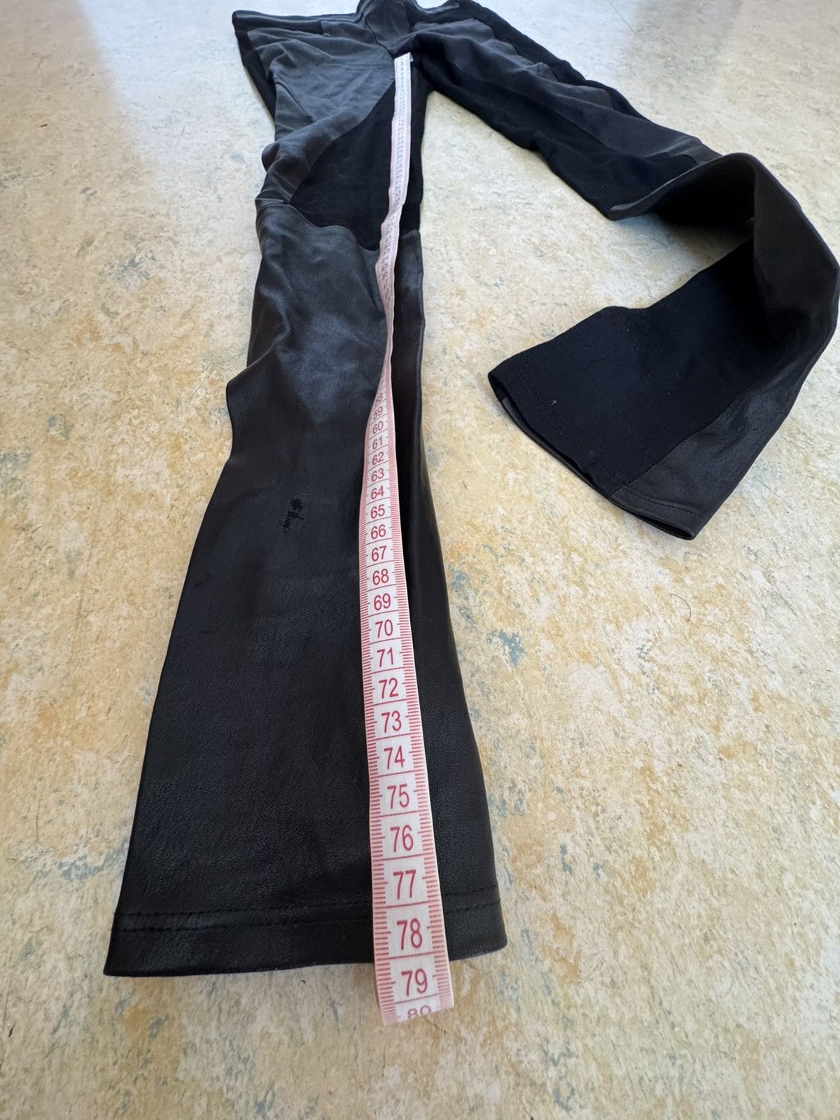 Helmut Lang Helmut Lang leather pants size 4 Size 27" / US 4 / IT 40 - 7 Thumbnail