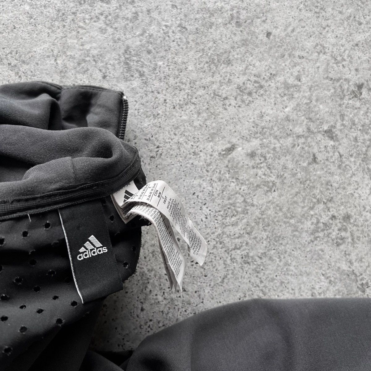 Adidas Adidas ZNE Womens Dark Gray Full Zip Long Sleeve Hoodie Size M / US 6-8 / IT 42-44 - 9 Thumbnail