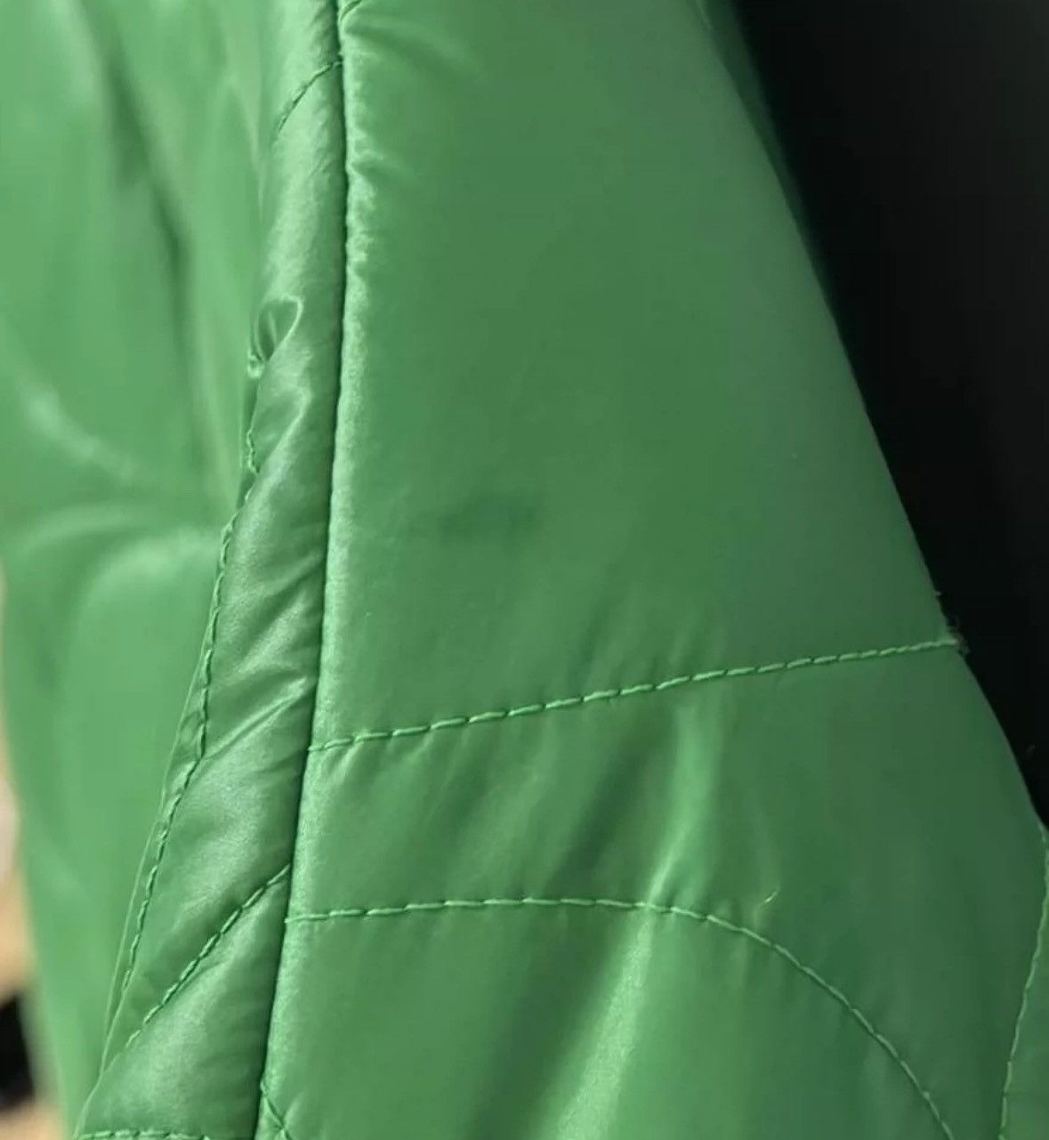 Louis Vuitton LOUIS VUITTON Green cotton jacket2412-Nextarrow Size US M / EU 48-50 / 2 - 5 Thumbnail