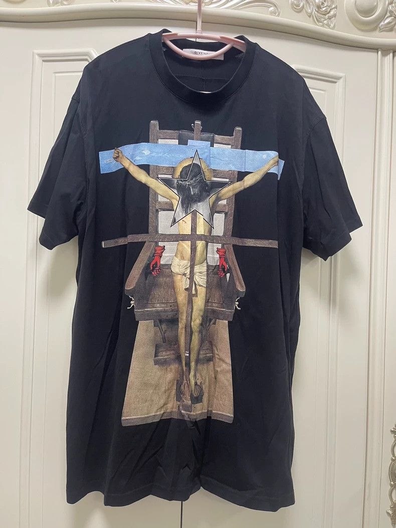 Givenchy Givenchy Black Graphic Print T-Shirt - dmc Size US S / EU 44-46 / 1 - 1 Thumbnail