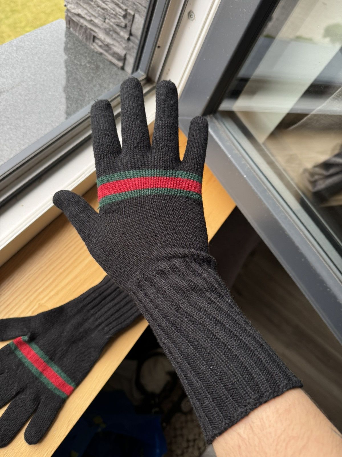 Designer × Gucci Gucci Wool Black Stripes Gloves Size ONE SIZE - 7 Thumbnail