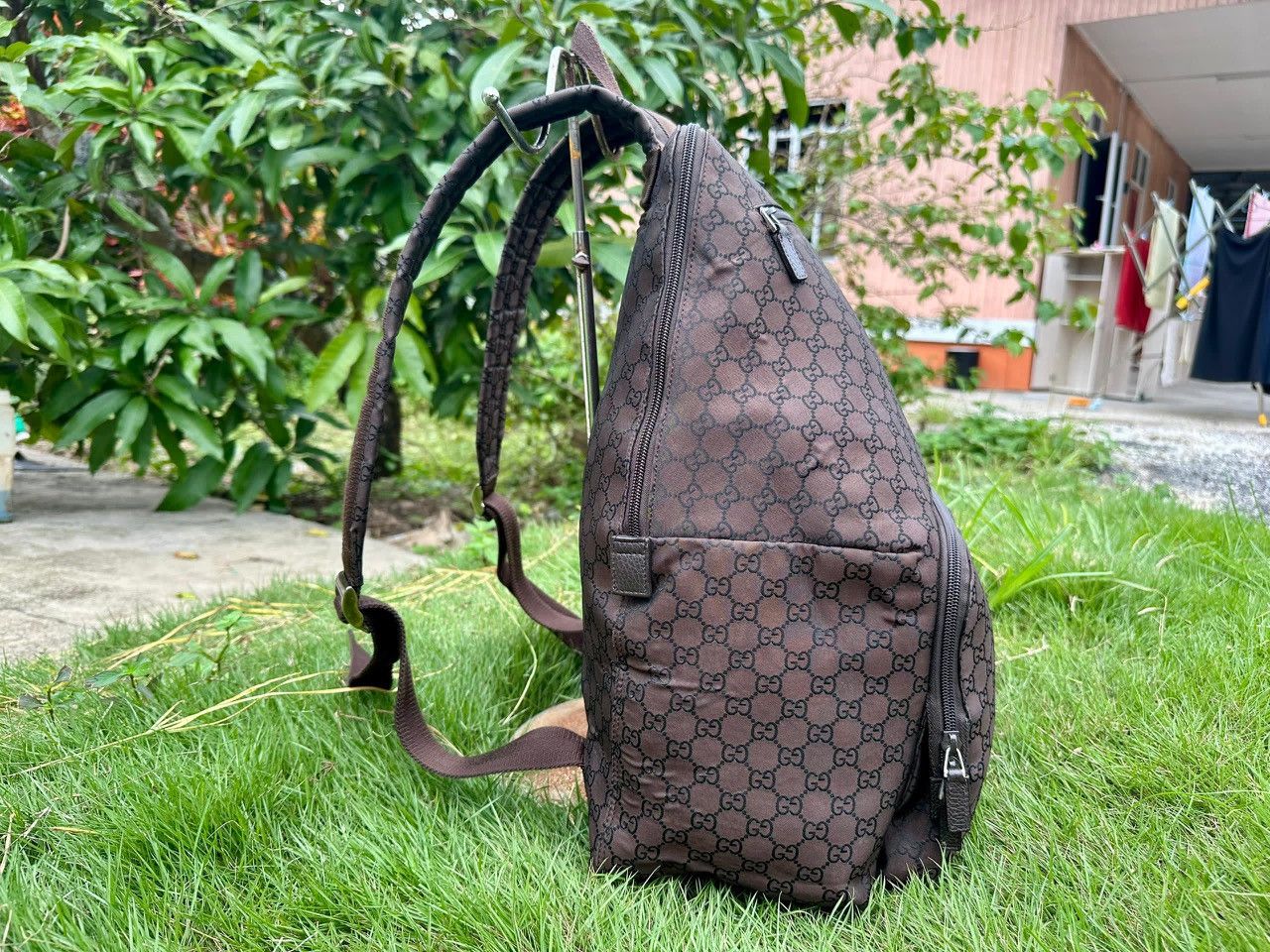 Gucci Authentic Gucci Guccisima Nylon Large Backpack Size ONE SIZE - 3 Thumbnail